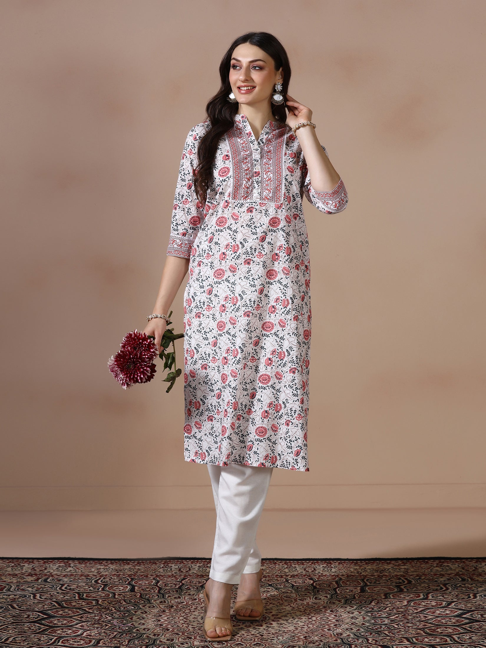 Women Cotton Off White Printed Kurta
