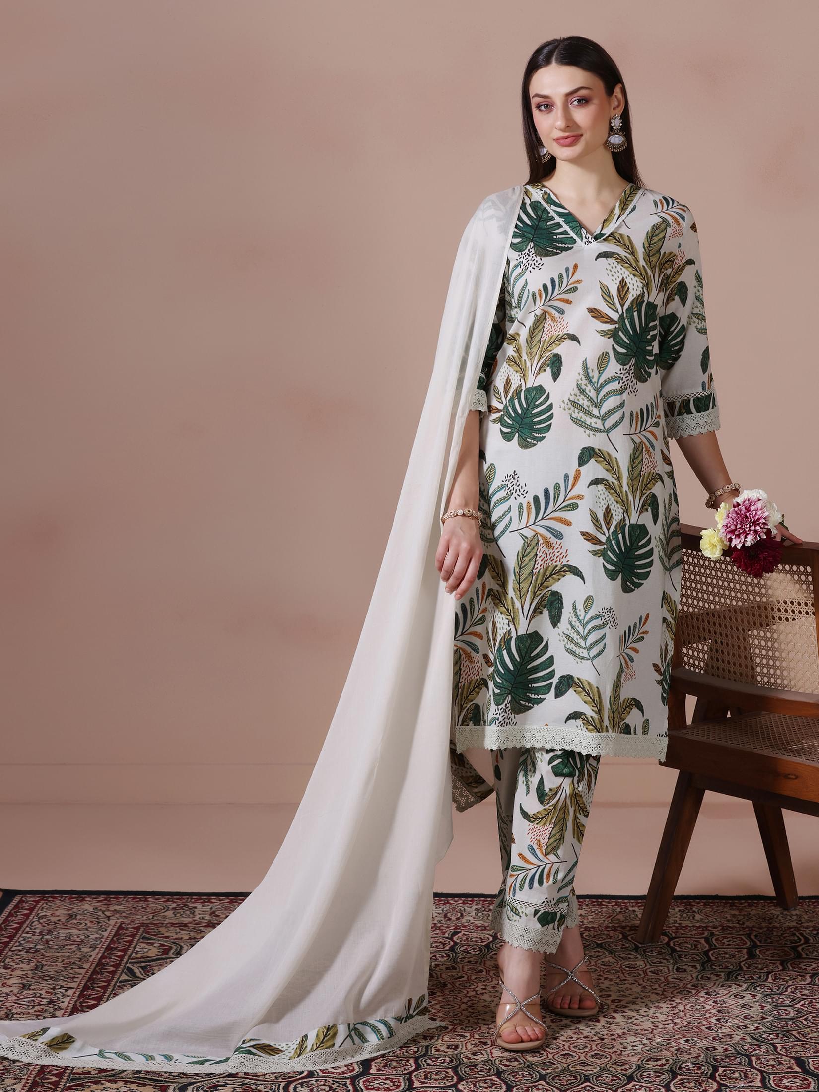 Emerald green ethnic print cotton regular fit kurta trousers dupatta set