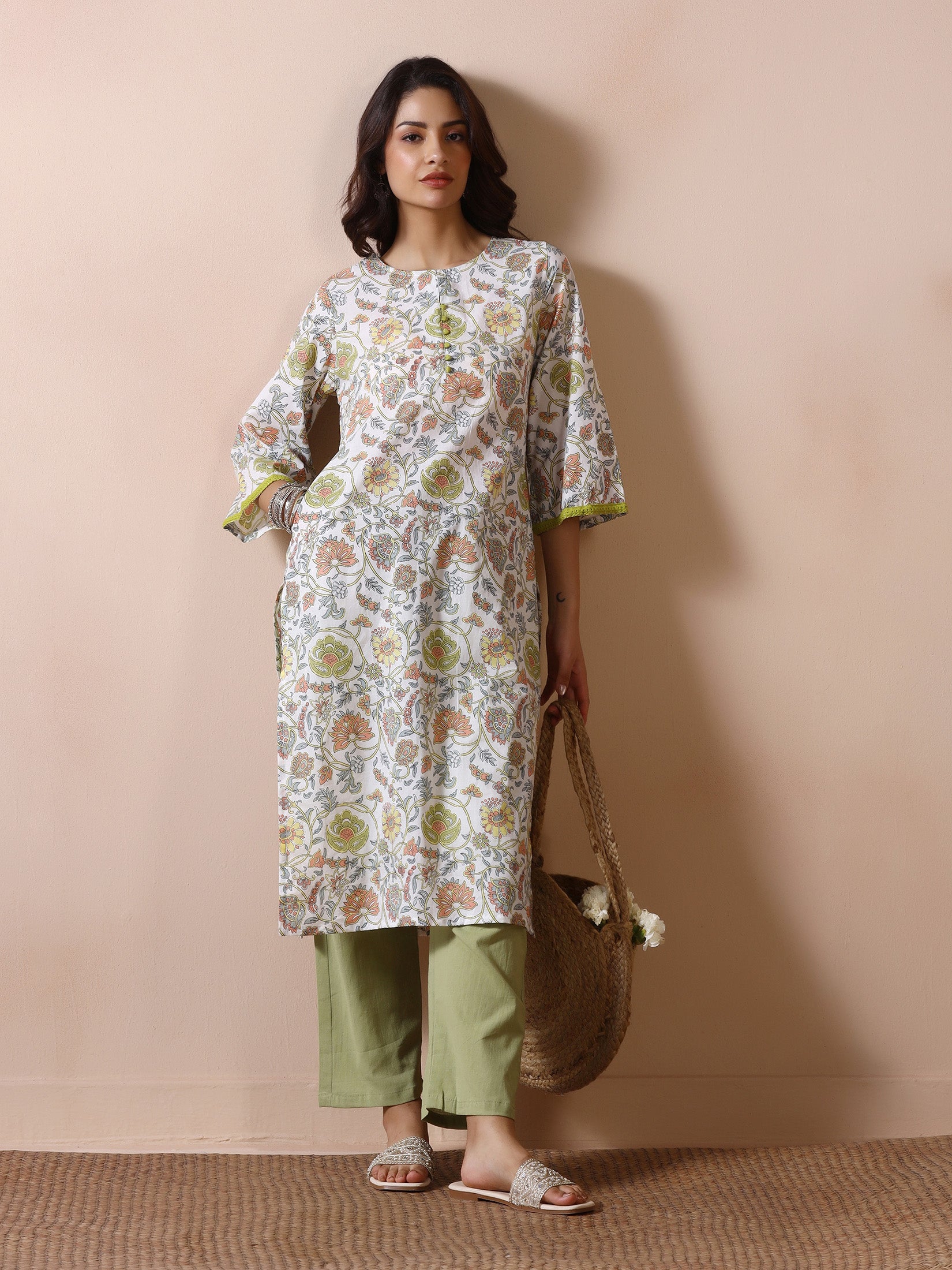 Women Off White Cotton Printed Kurta