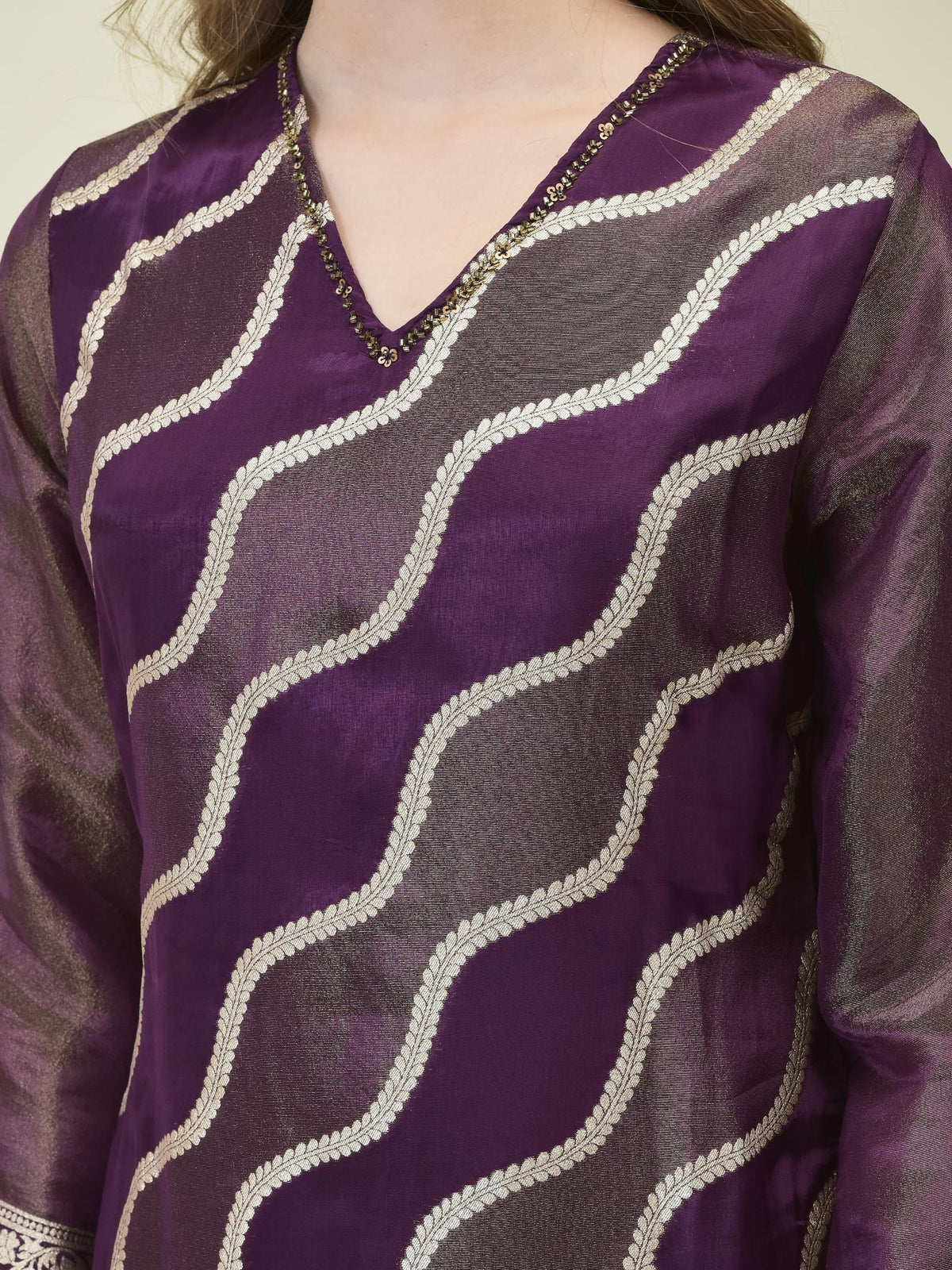 Women Dola Jacquard Purple Woven Kurta Comfort Pant Dupatta.