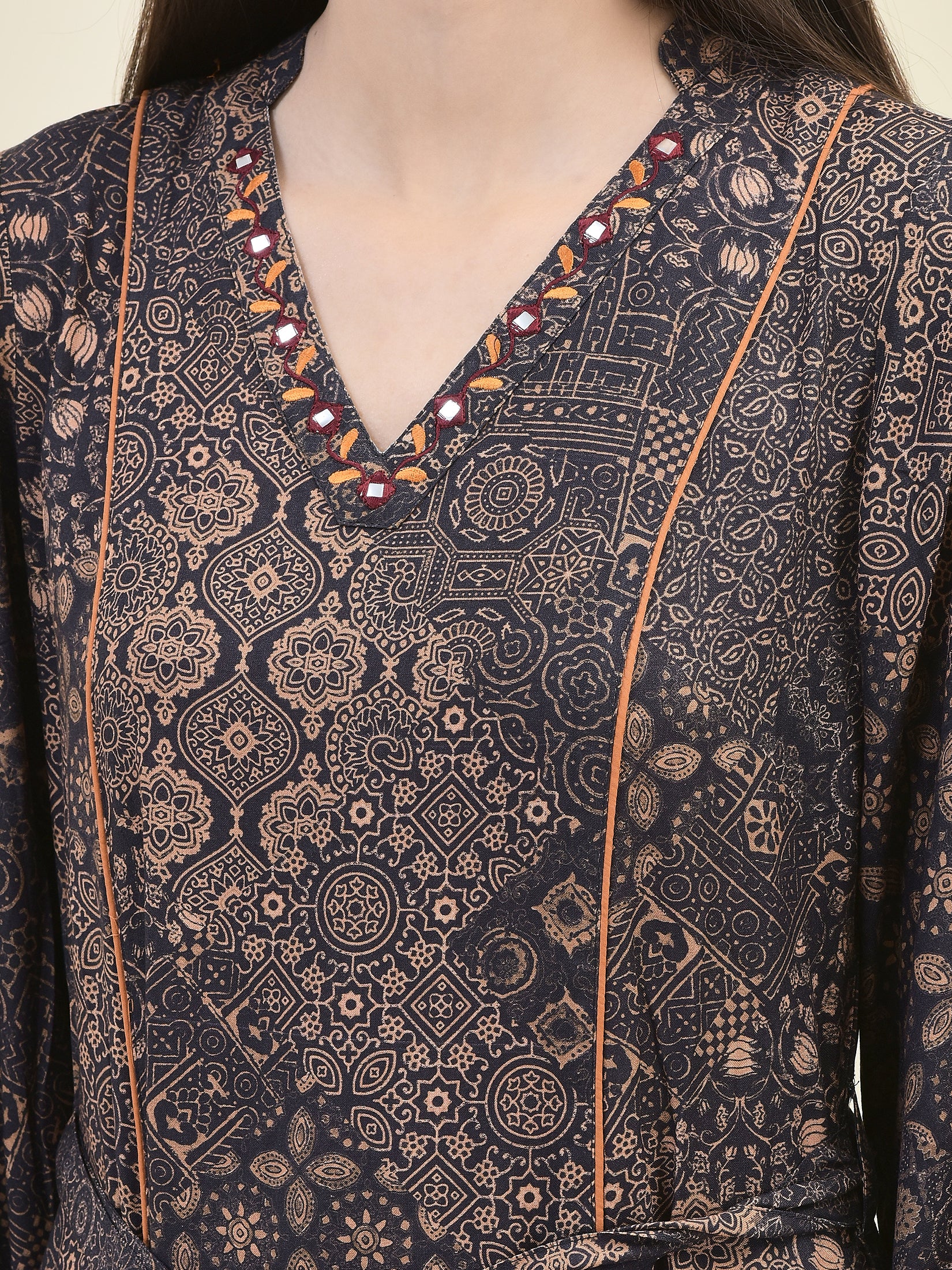 20045CHARCOALGREY_closer