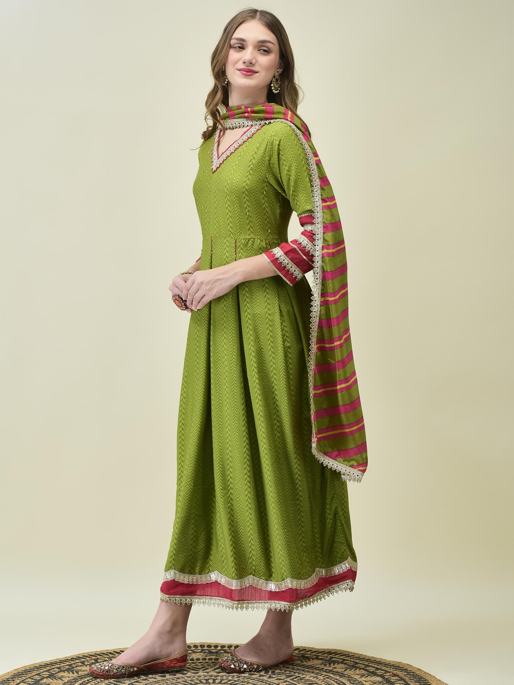 Women Liva Rayon Green Geometric Print Dress With Dupatta.
