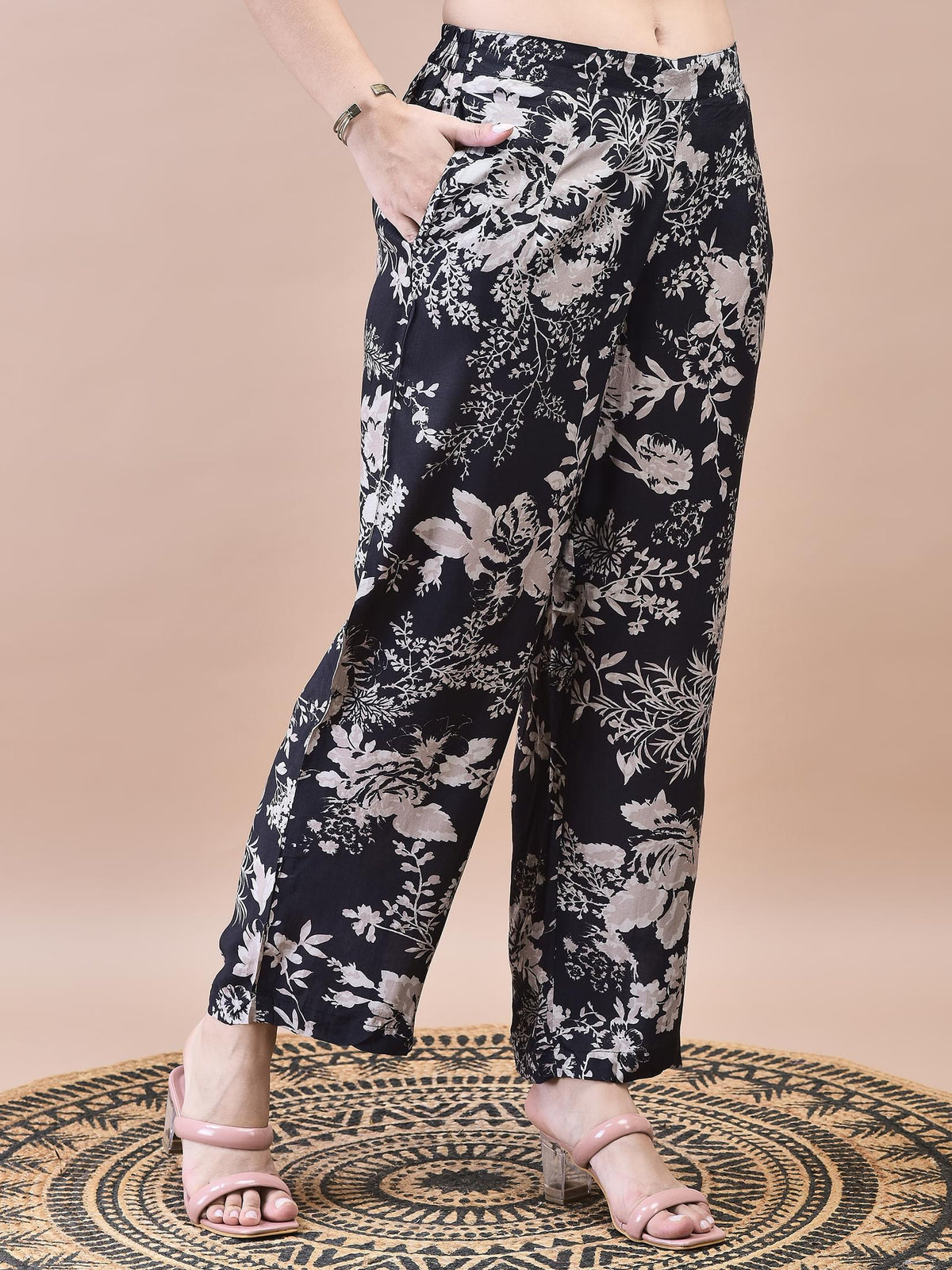 Women Muslin Grey Embroidered Kurta Comfort Pant Dupatta.