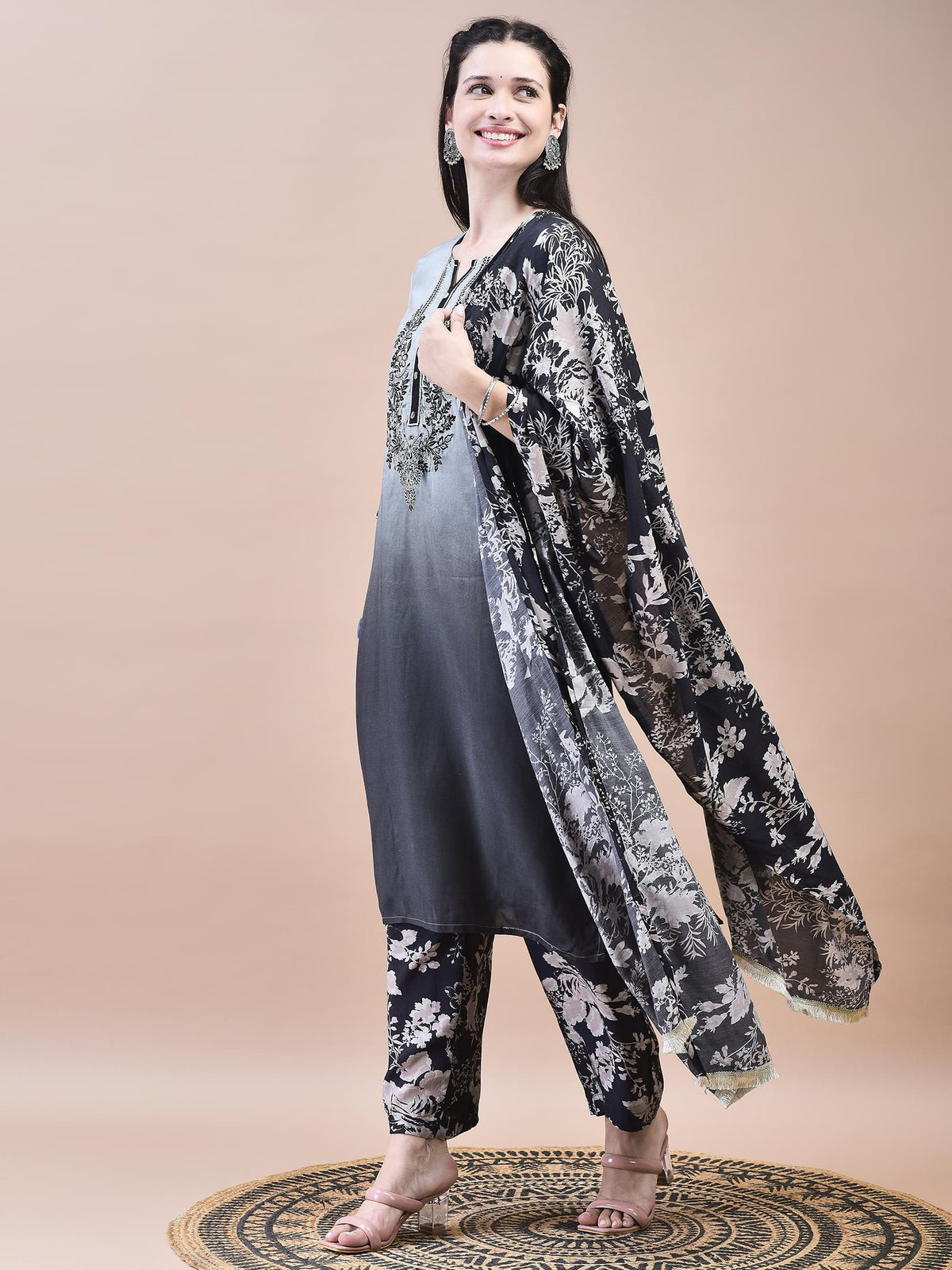 Women Muslin Grey Embroidered Kurta Comfort Pant Dupatta.