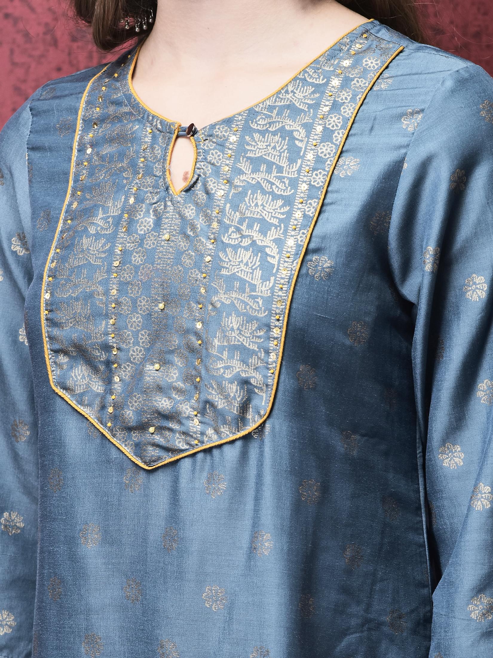 Women Liva Blue Foil Print Kurta Comfort pant Dupatta.