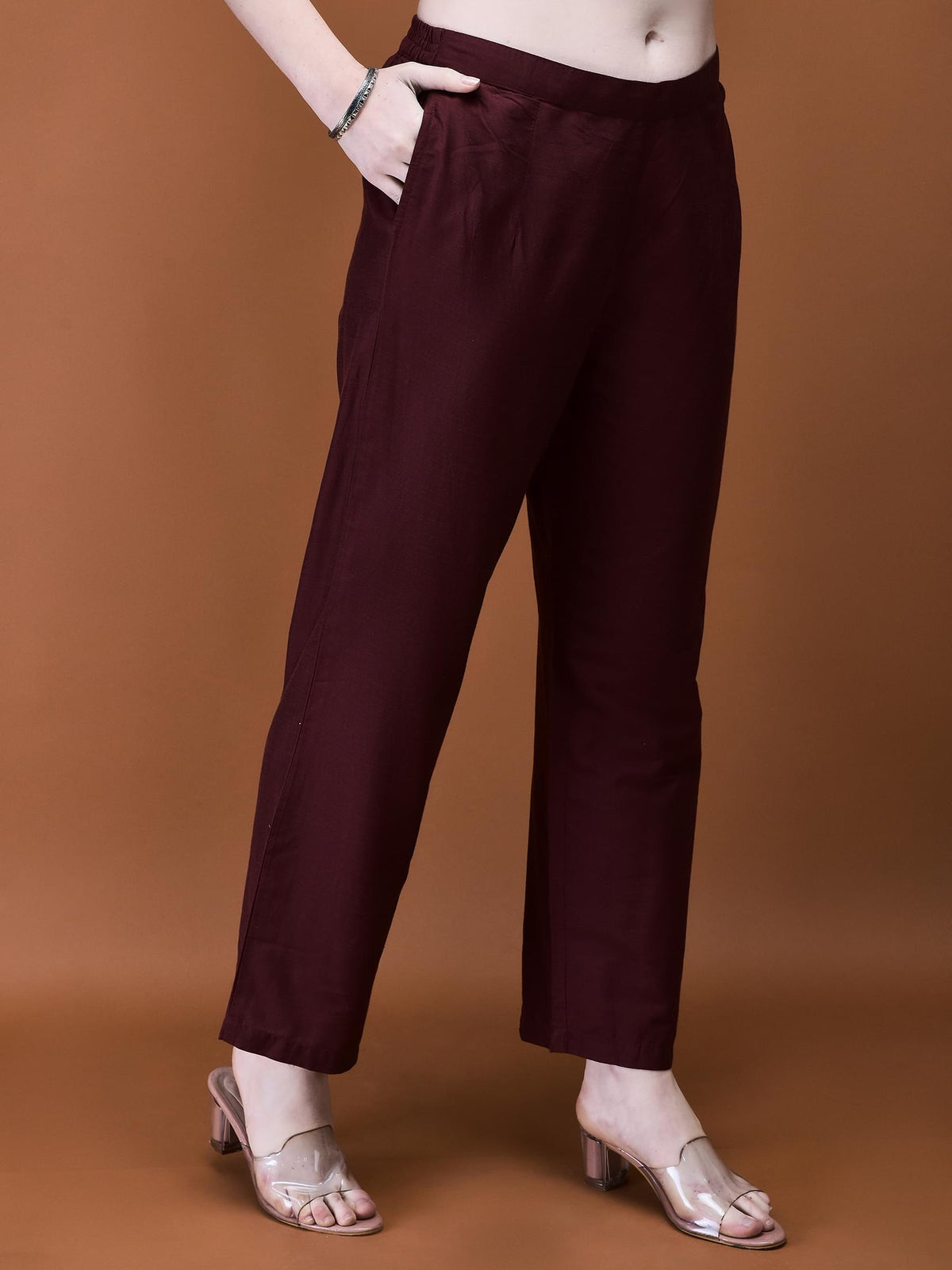 Women Jacquard Grey Woven Kurta With Comfort Pant.