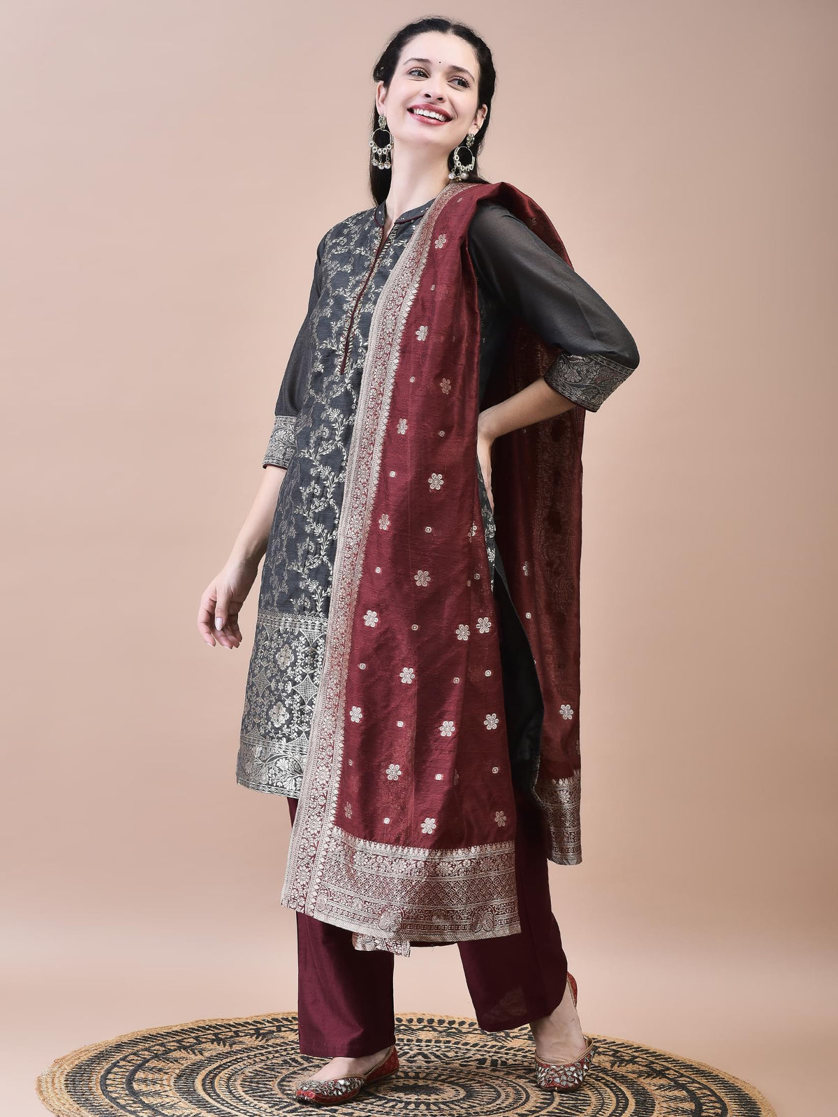 Women Jacquard Grey Woven Kurta Comfort Pant Dupatta.