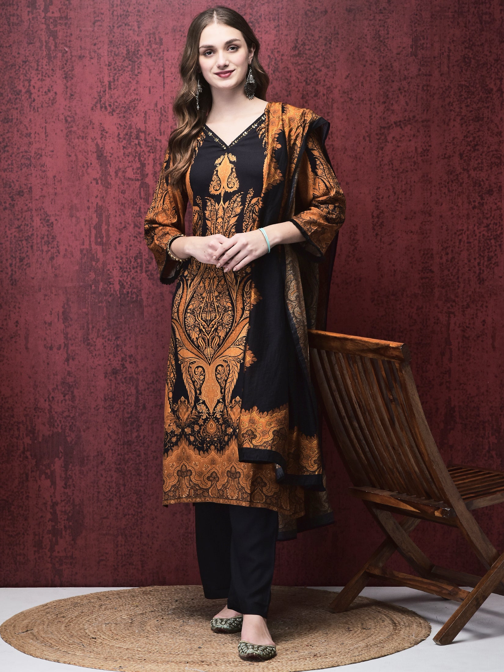 Women Liva Multicolor Abstract Print Kurta Comfort Pant Dupatta main image 0