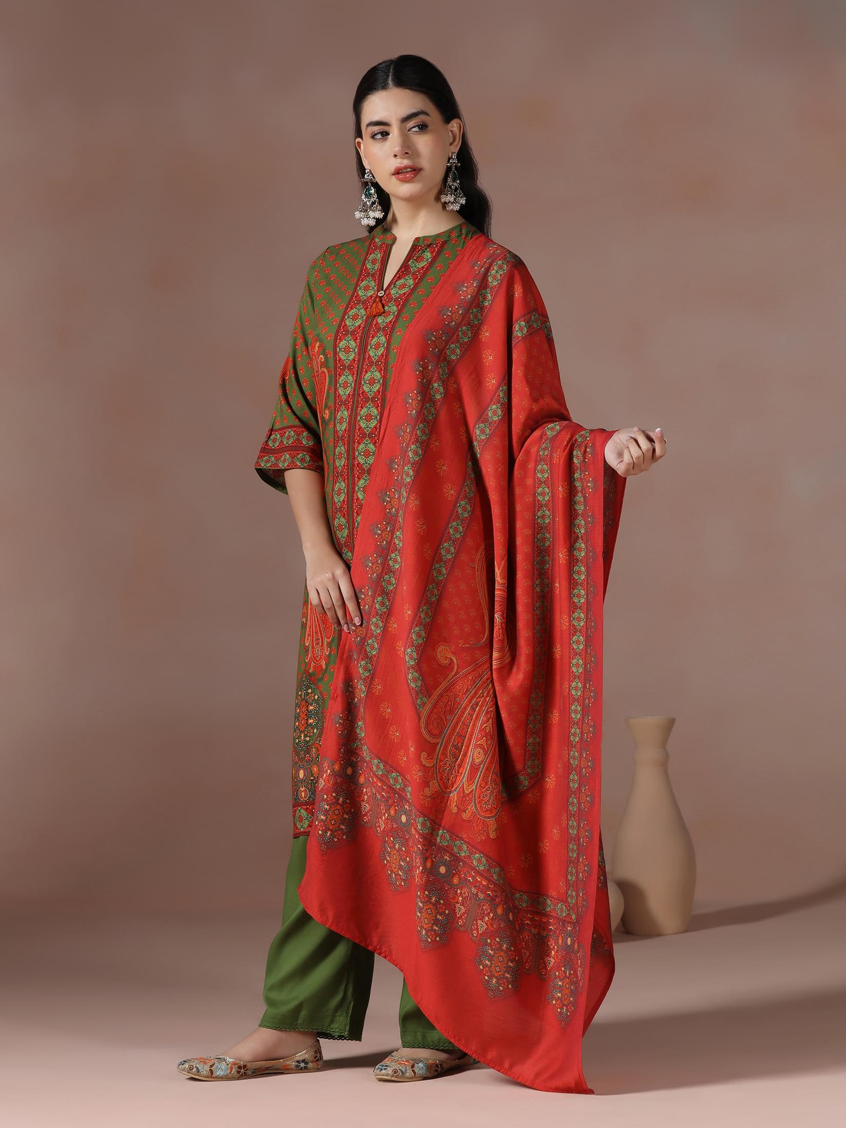 Women Liva Olive Paisley Print Kurta Comfort Pant Chanderi Dupatta.