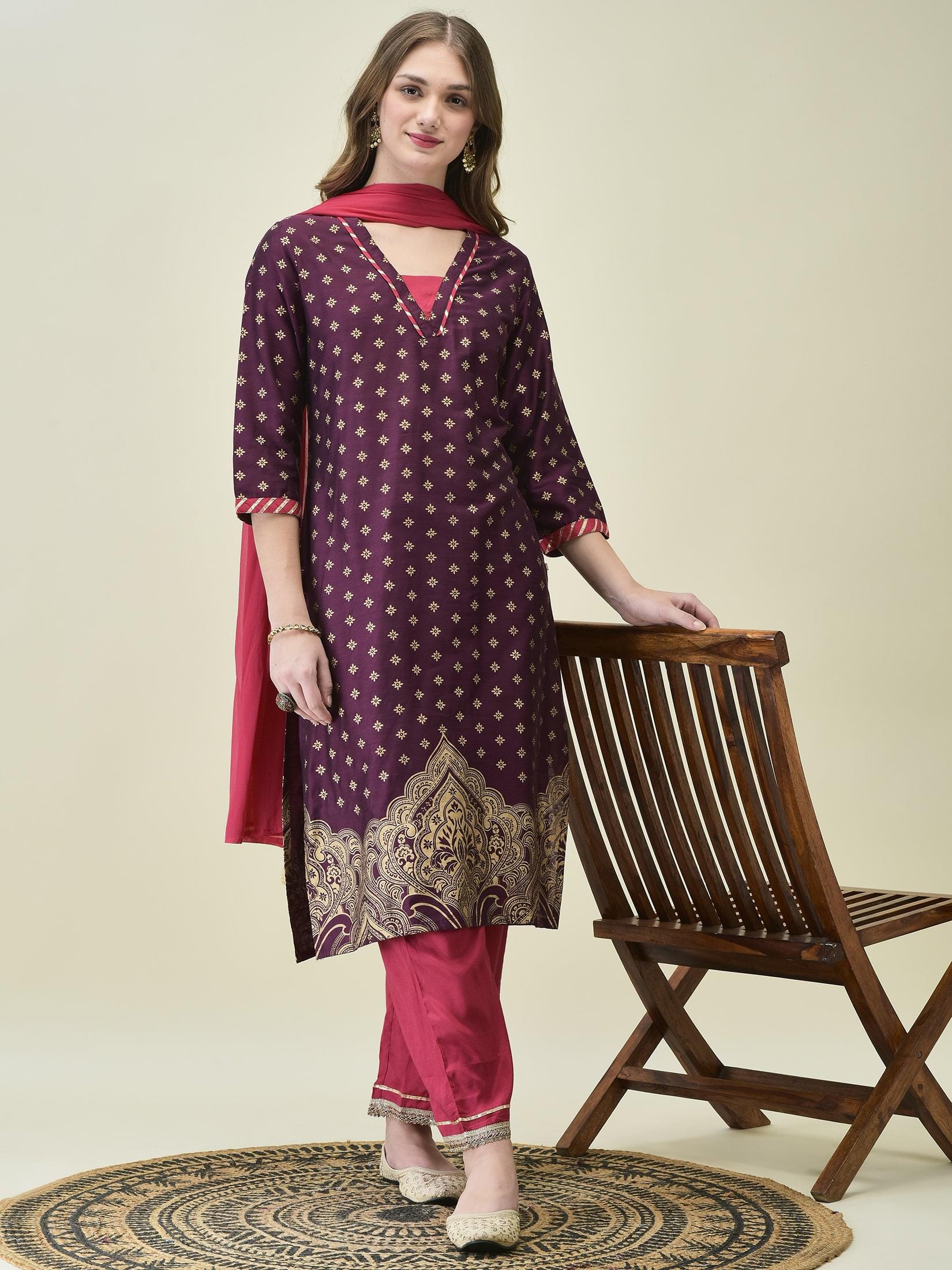 Women Silk Blend Burgundy Butti Print Kurta Comfort Pant Dupatta.