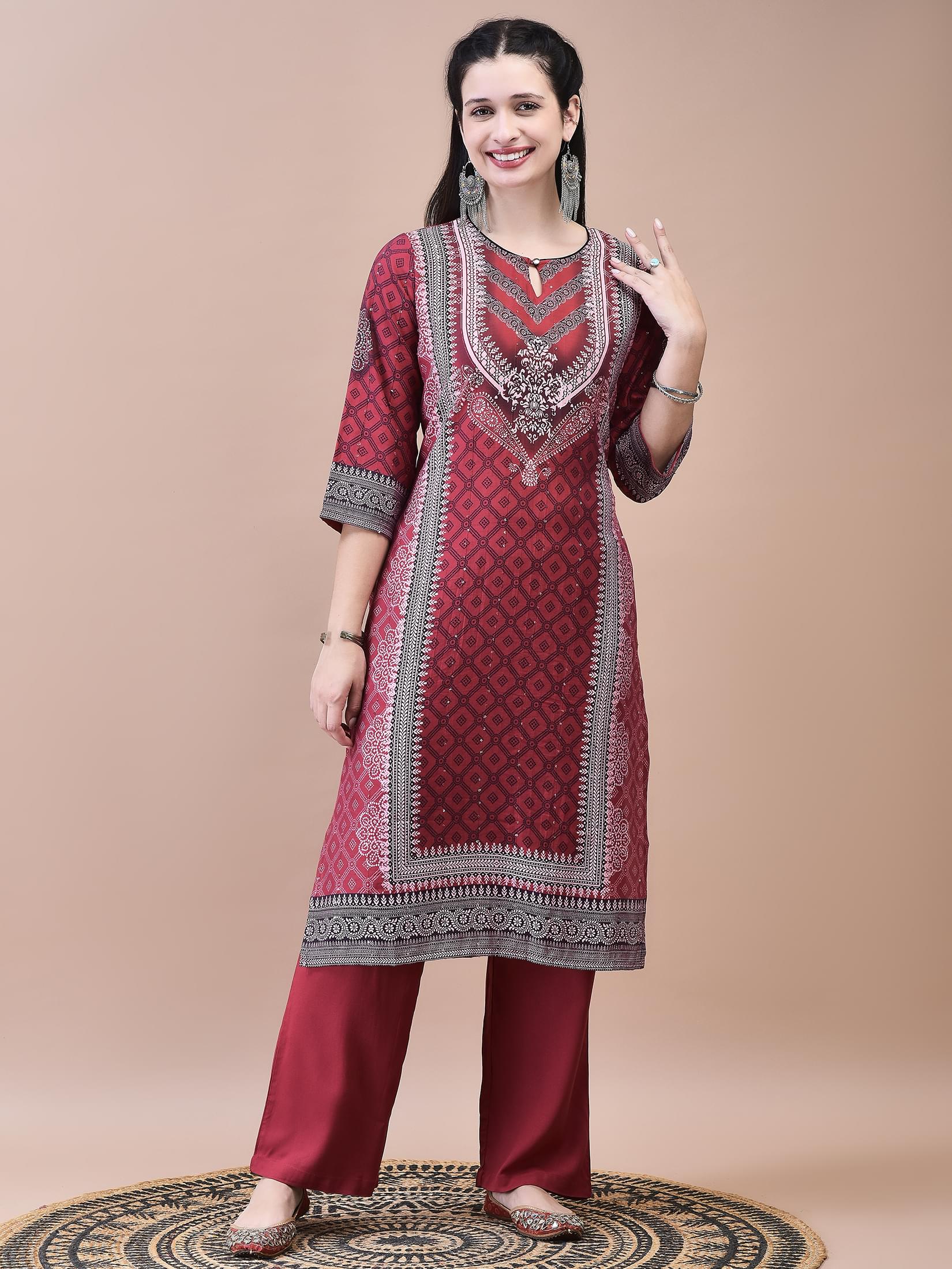 Women Muslin Maroon Bandhani Print Kurta Comfort Pant Dupatta.