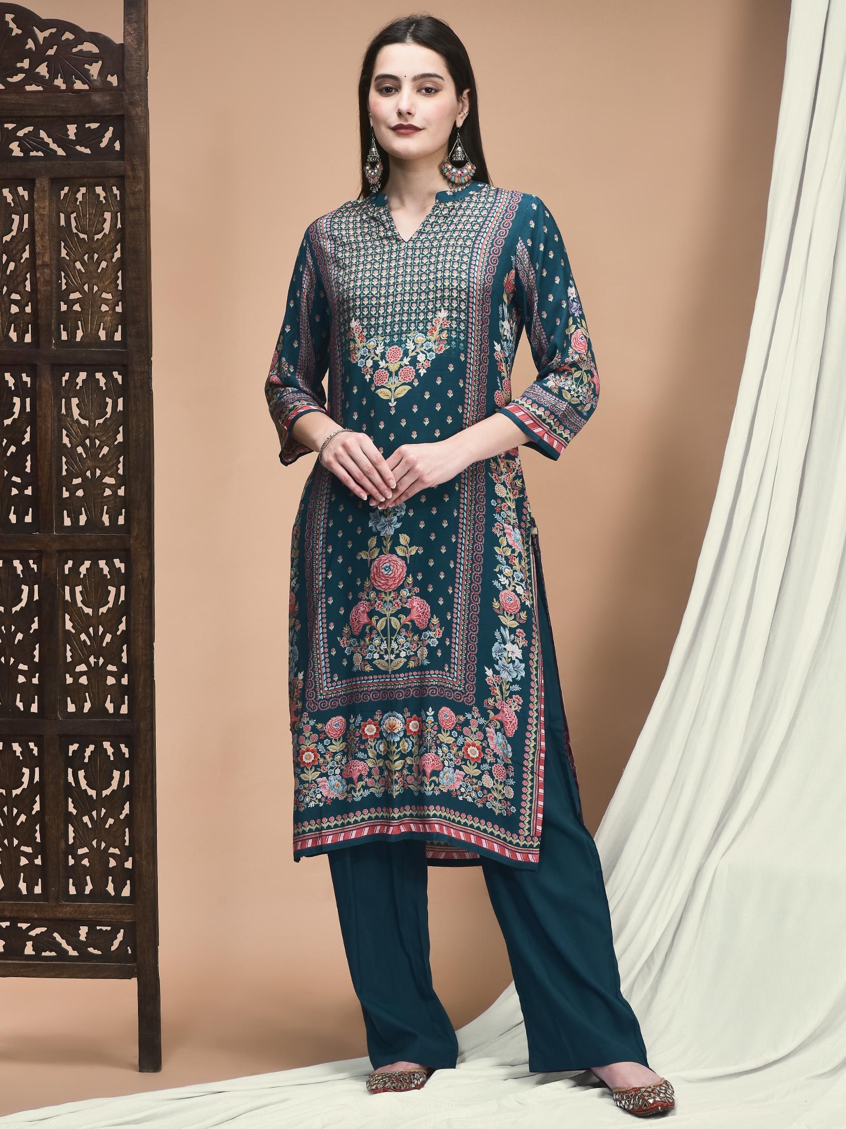 Women Muslin Blue Placement Print Kurta Comfort Pant Dupatta.
