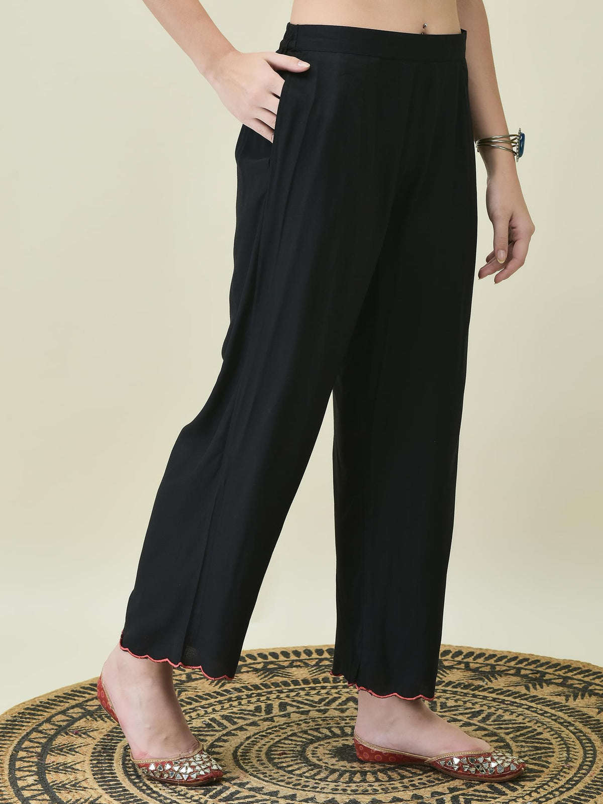 Women Muslin Black Ornamental Print Kurta Comfort Pant Dupatta.