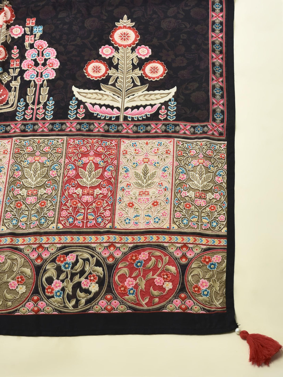 Women Muslin Black Ornamental Print Kurta Comfort Pant Dupatta.
