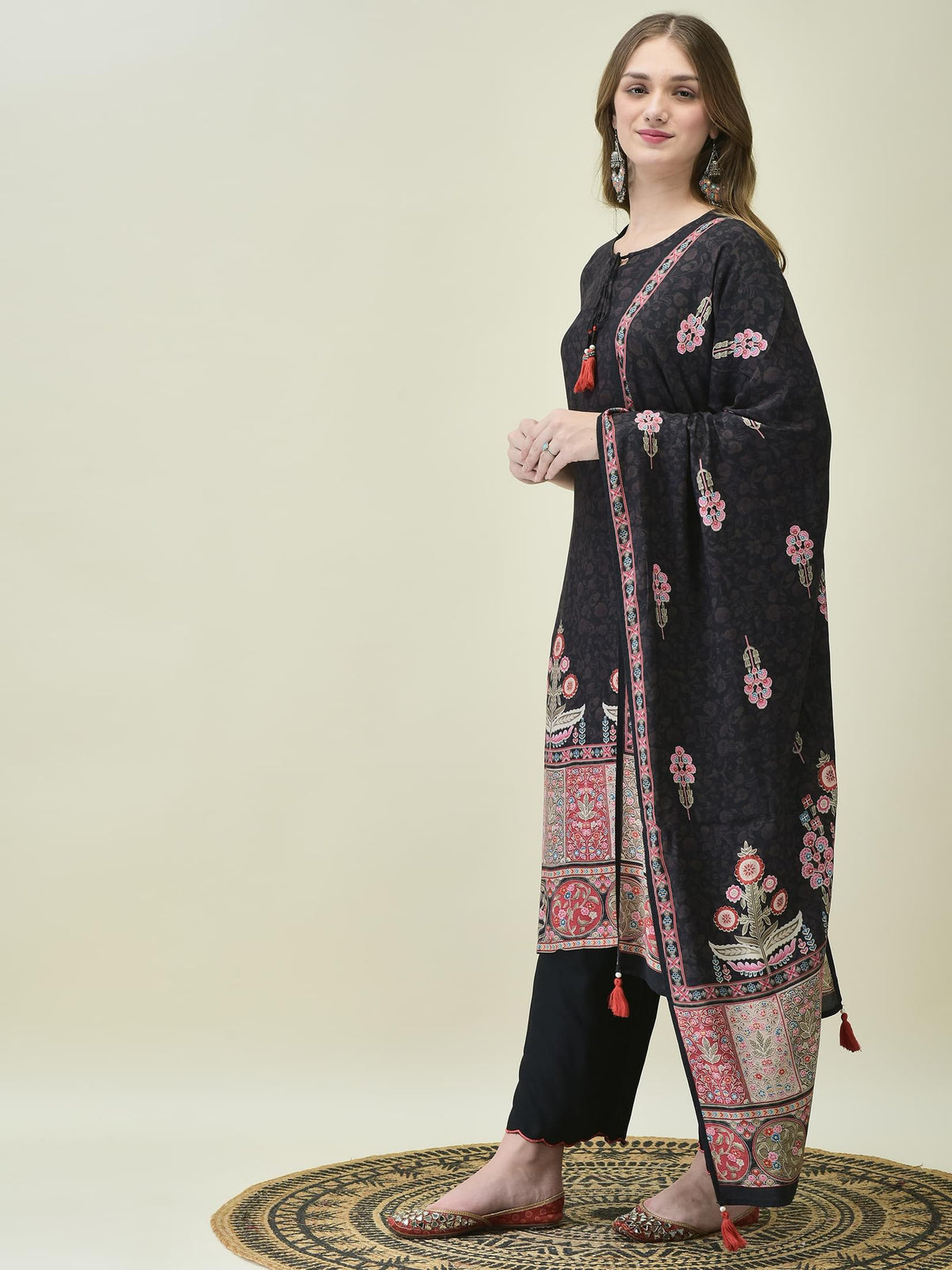 Women Muslin Black Ornamental Print Kurta Comfort Pant Dupatta.
