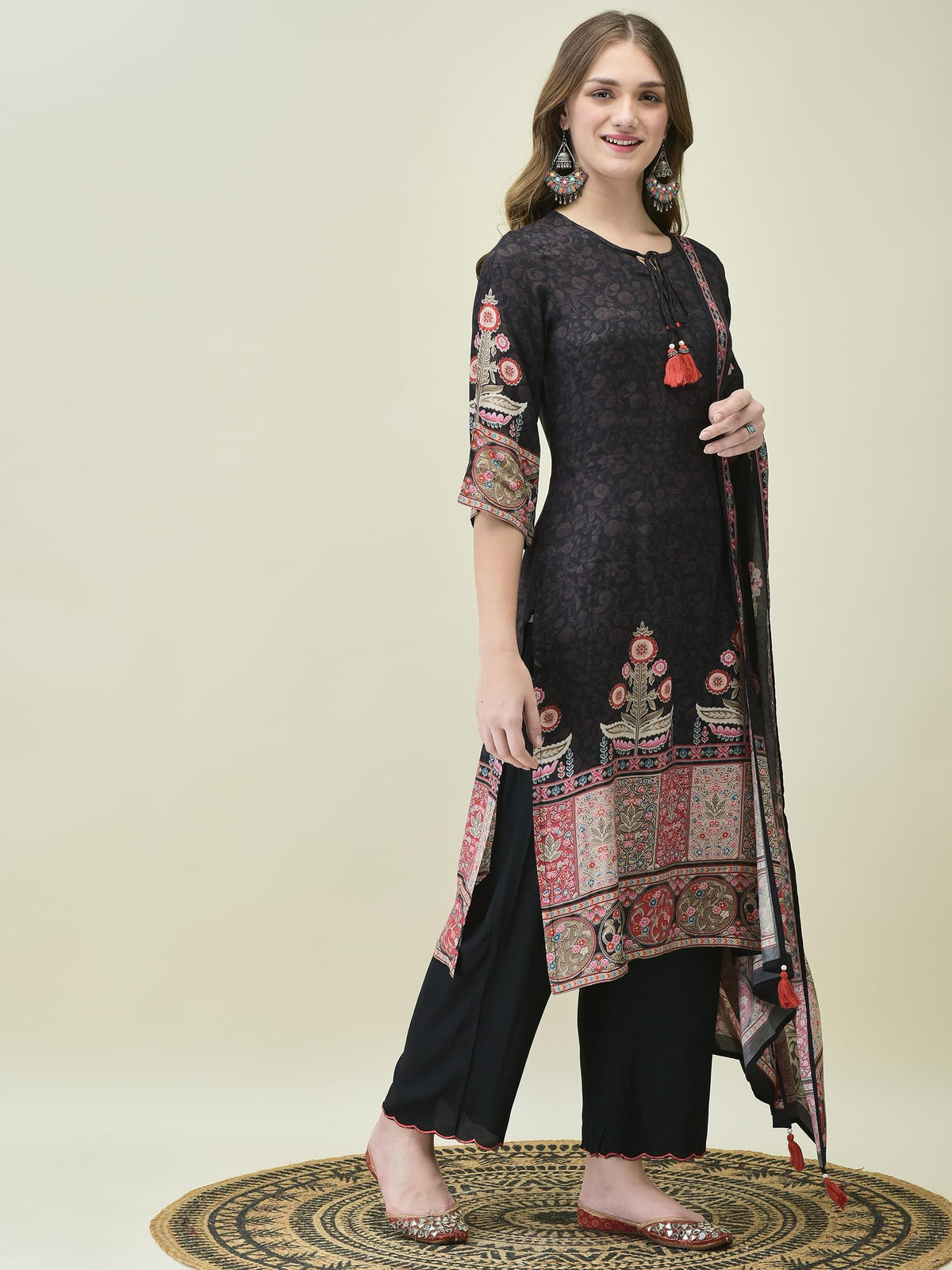 Women Muslin Black Ornamental Print Kurta Comfort Pant Dupatta.