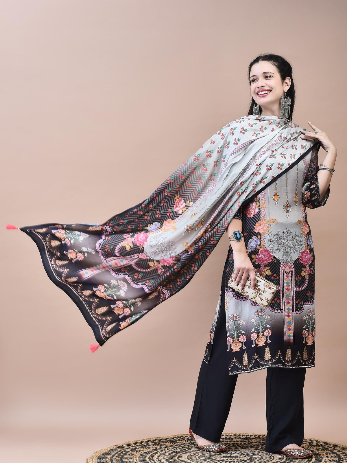 Women Muslin Grey Floral Print Kurta Comfort Pant Dupatta.