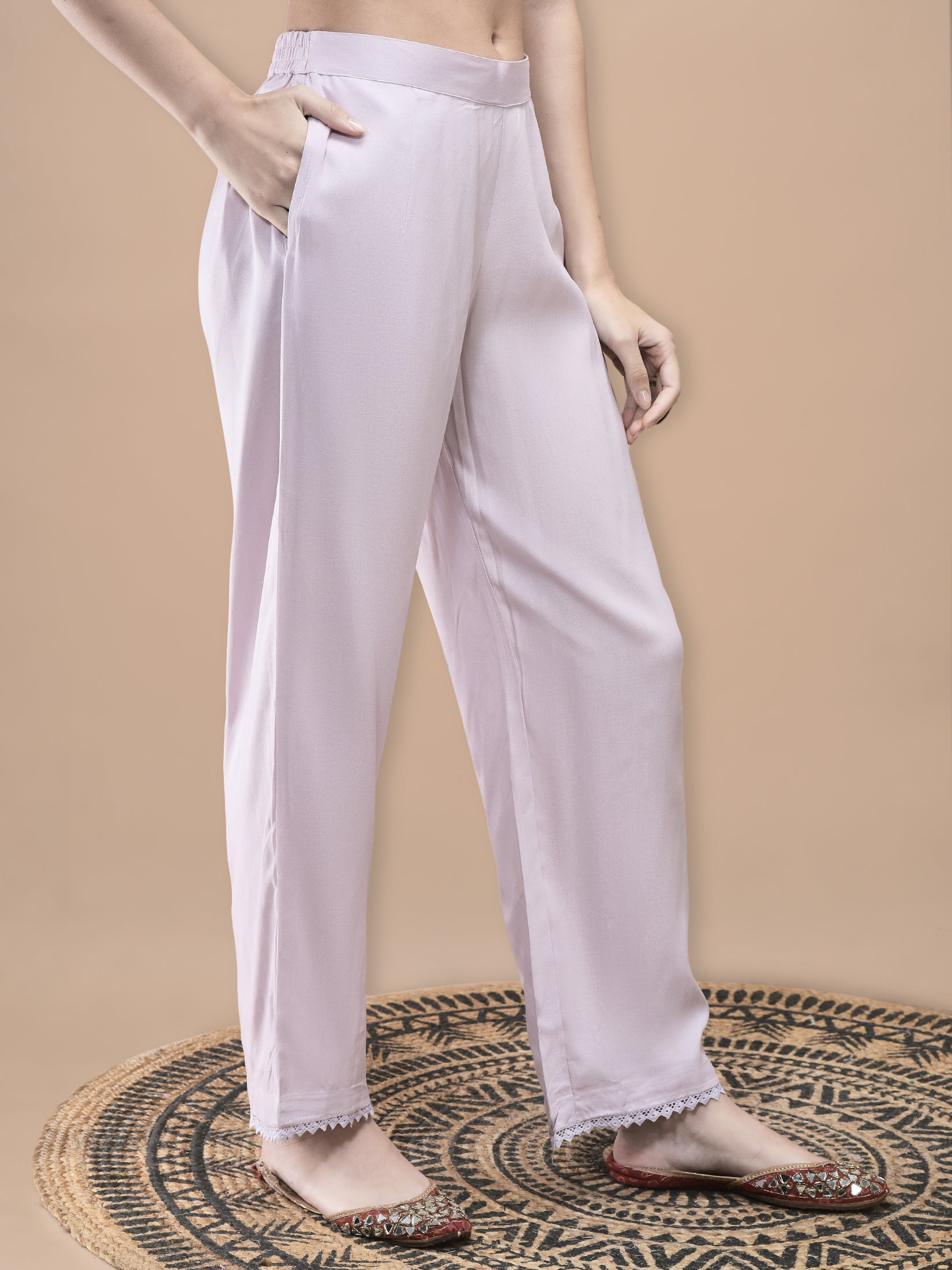 Women Liva Lilac Floral Print Kurta Comfort Pant Dupatta