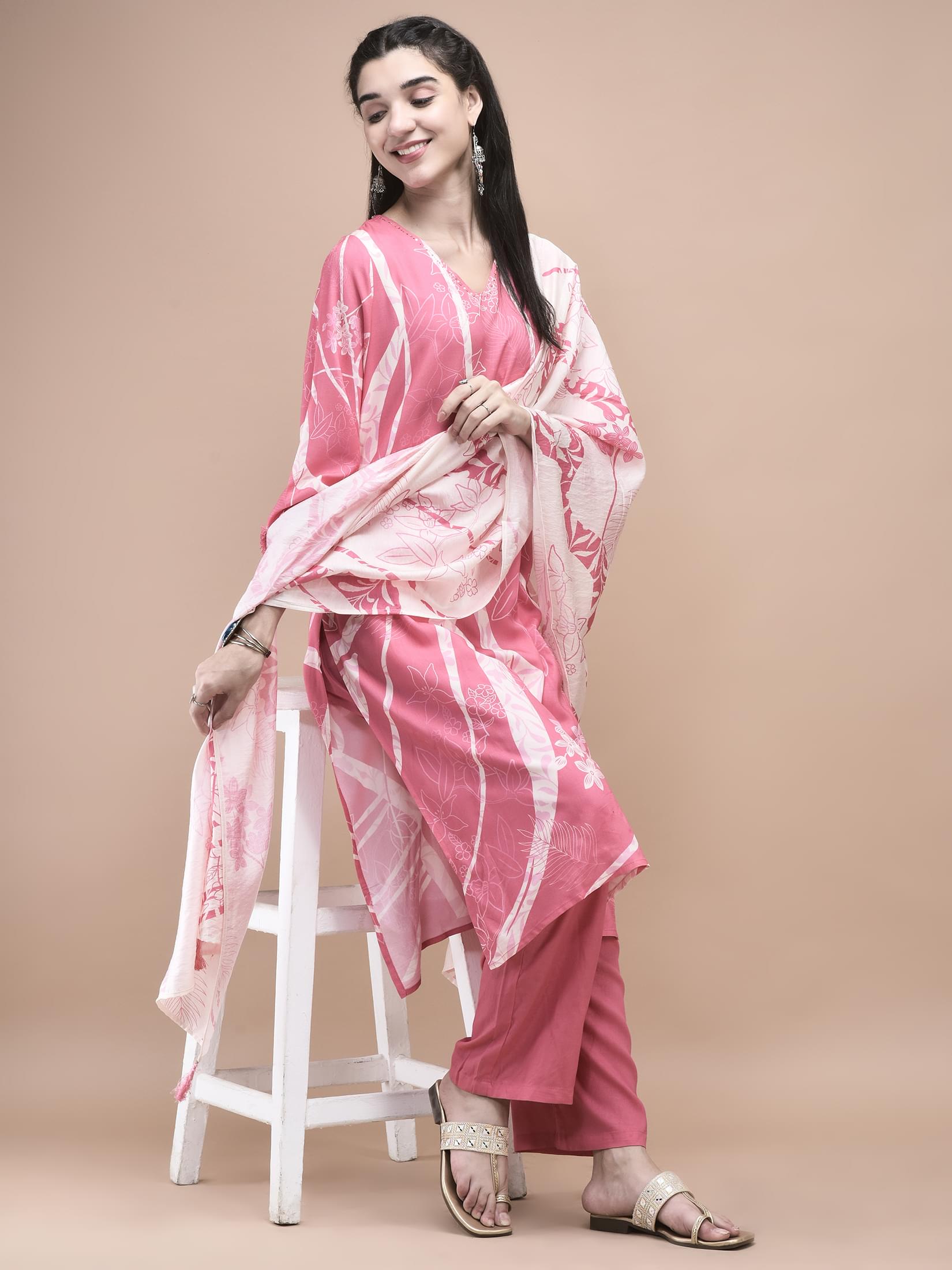 20229PINK_detail.jpg