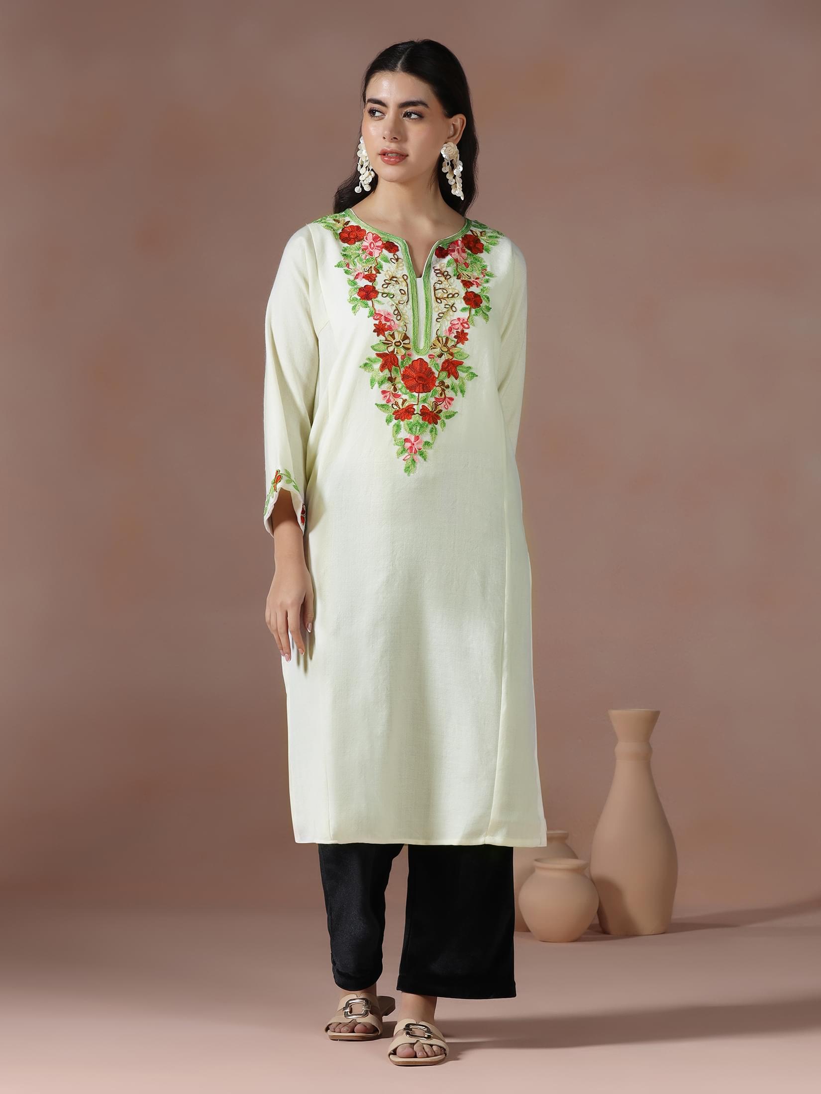 Winter Women Acrylic Cream Embroidered Kurta.