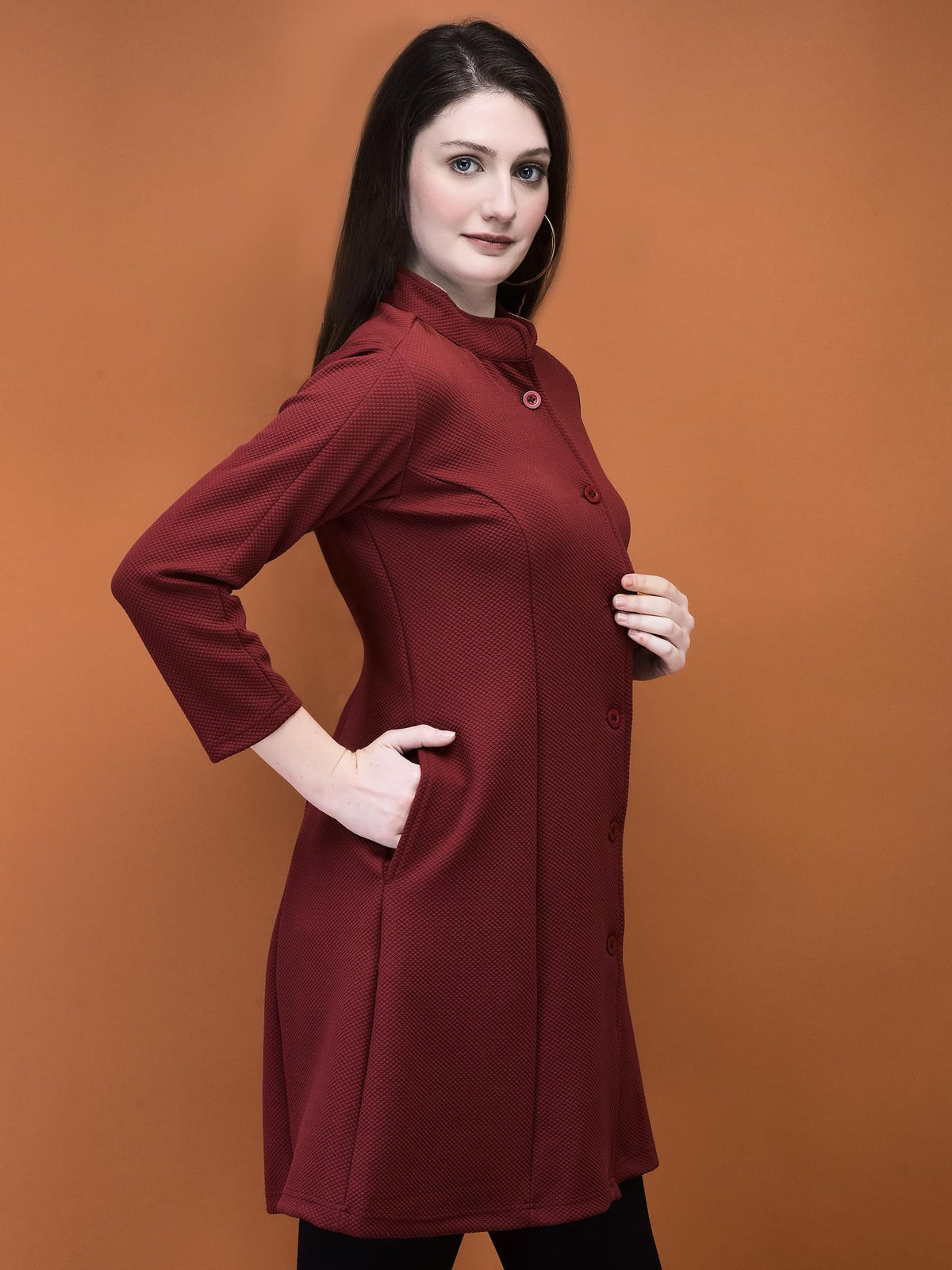 Women Viscose Maroon Solid Shrug.