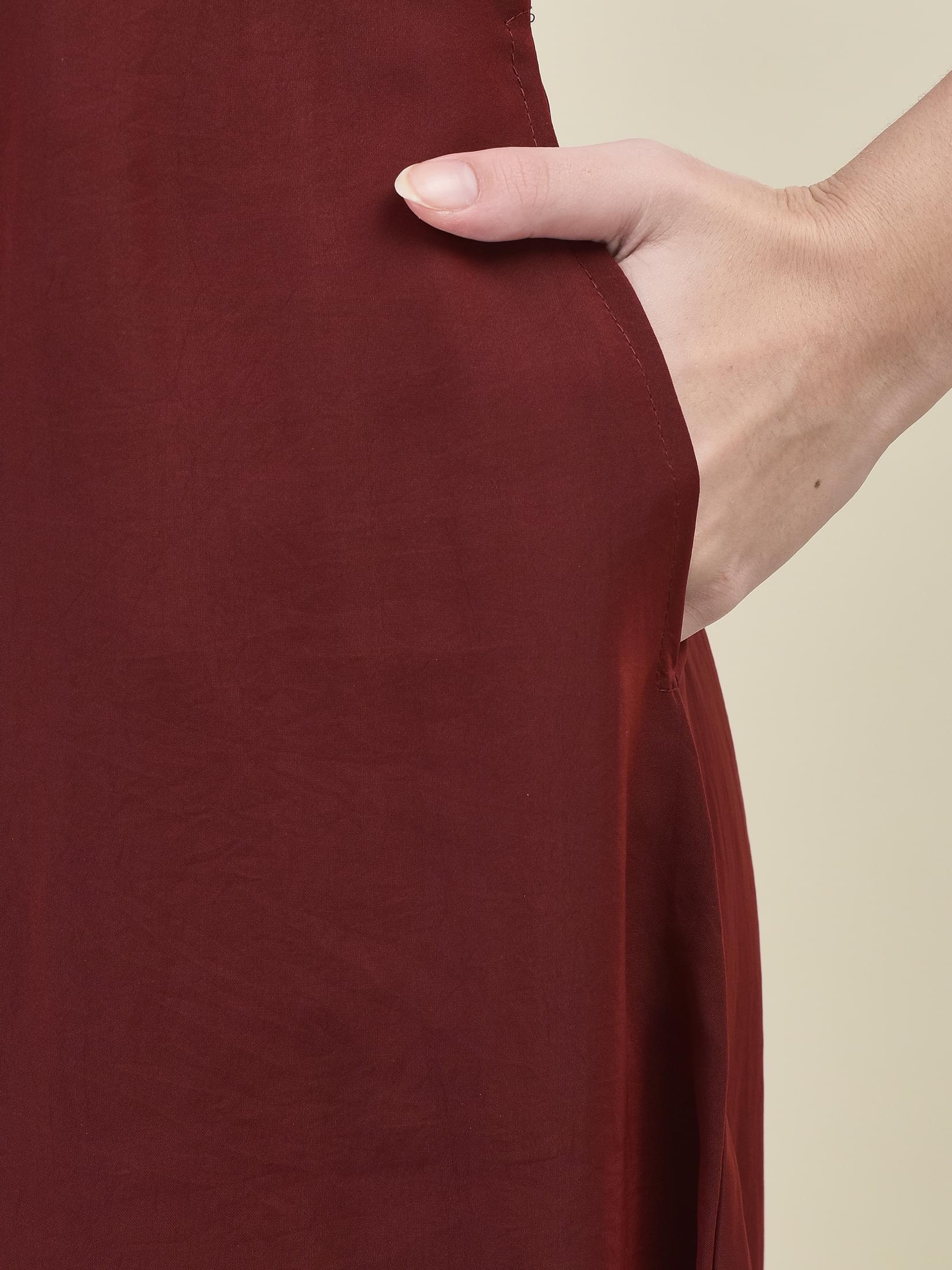 Women Comet Maroon Embroidered Kurta Comfort Pant Dola Jacquard Dupatta.