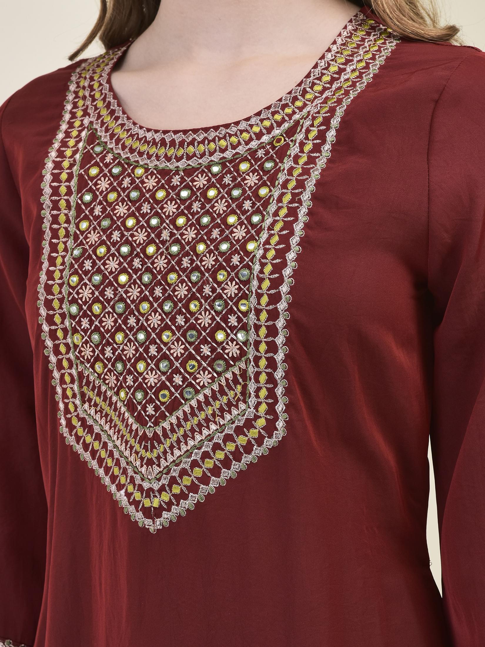 Women Comet Maroon Embroidered Kurta Comfort Pant Dola Jacquard Dupatta.