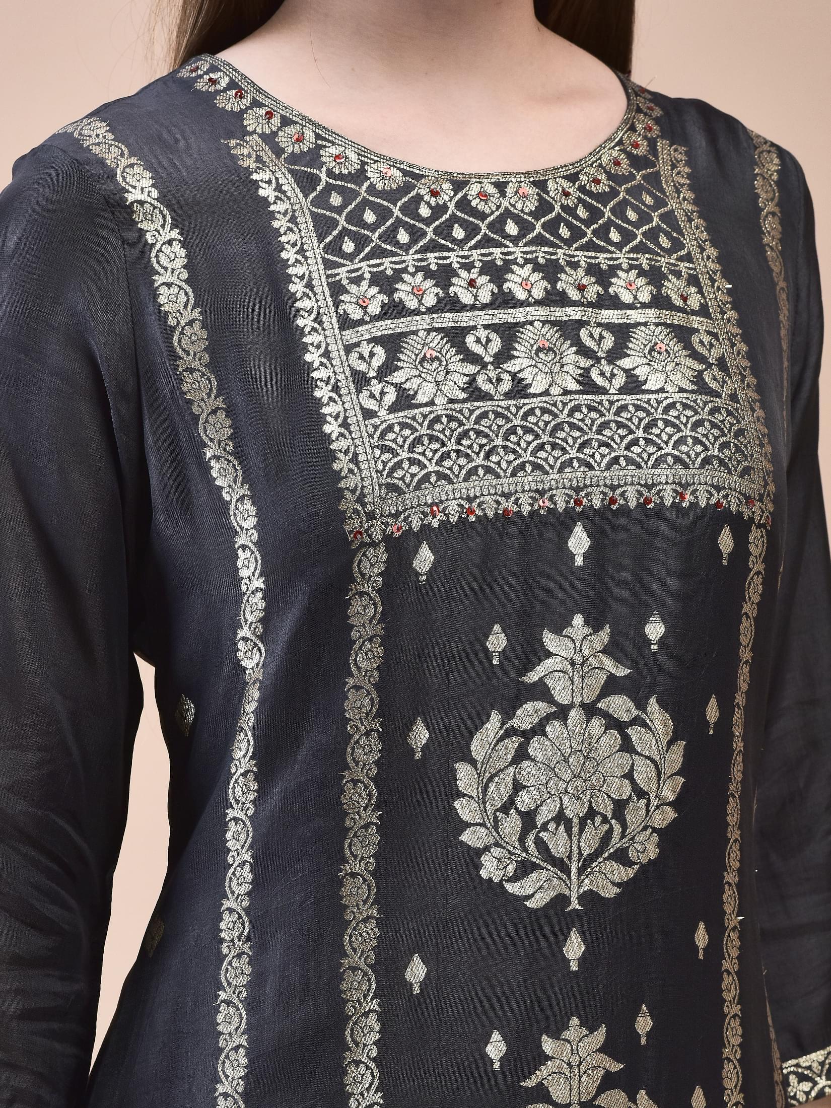 Women Dola Jacquard Grey Woven Kurta Comfort Pant Dupatta.