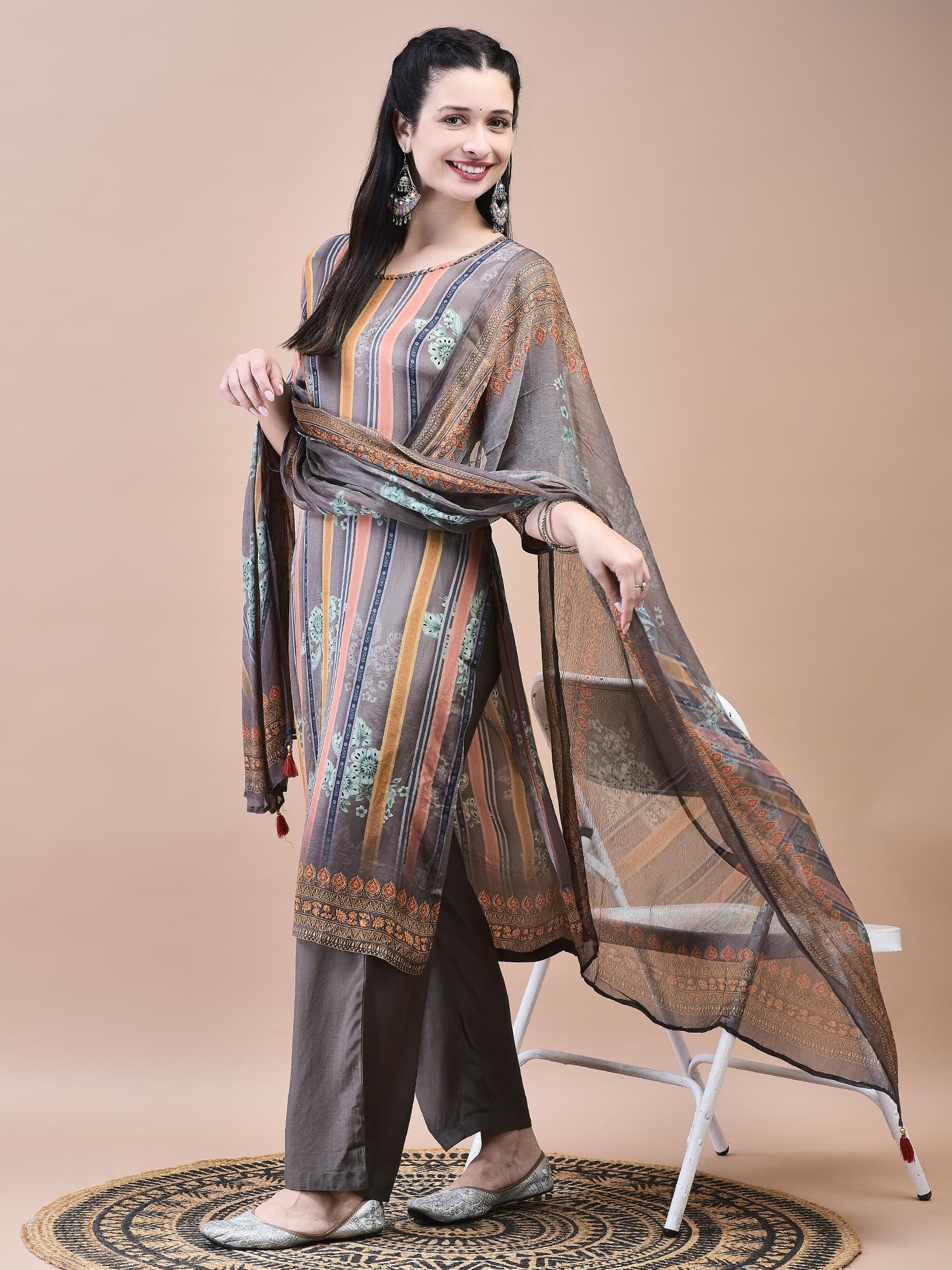 Women Crepe Grey Floral Print Kurta Comfort Pant Dupatta.