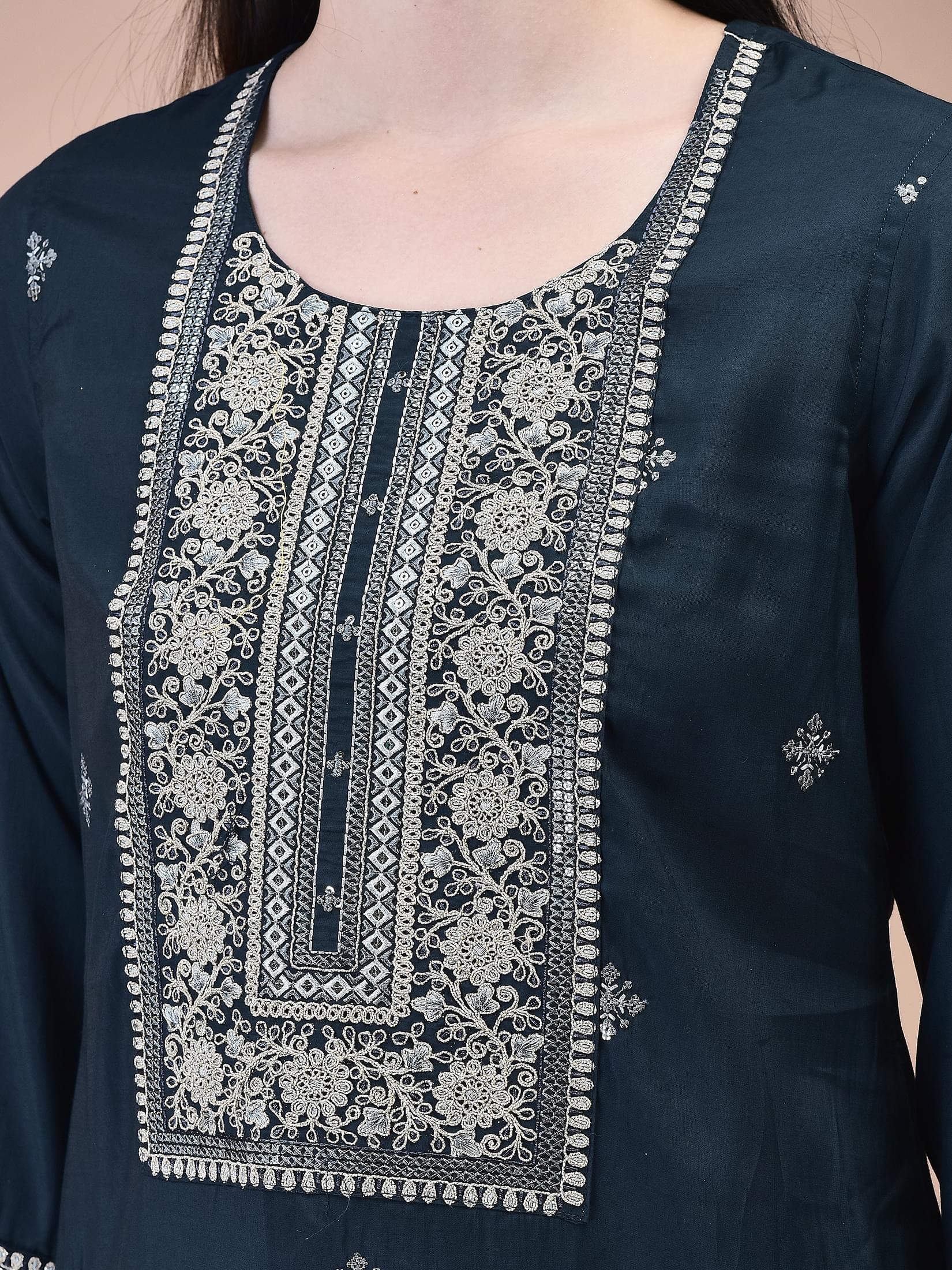 Women Chanderi Dark Green Embroidered Crop top Kurta Trouser Dupatta.