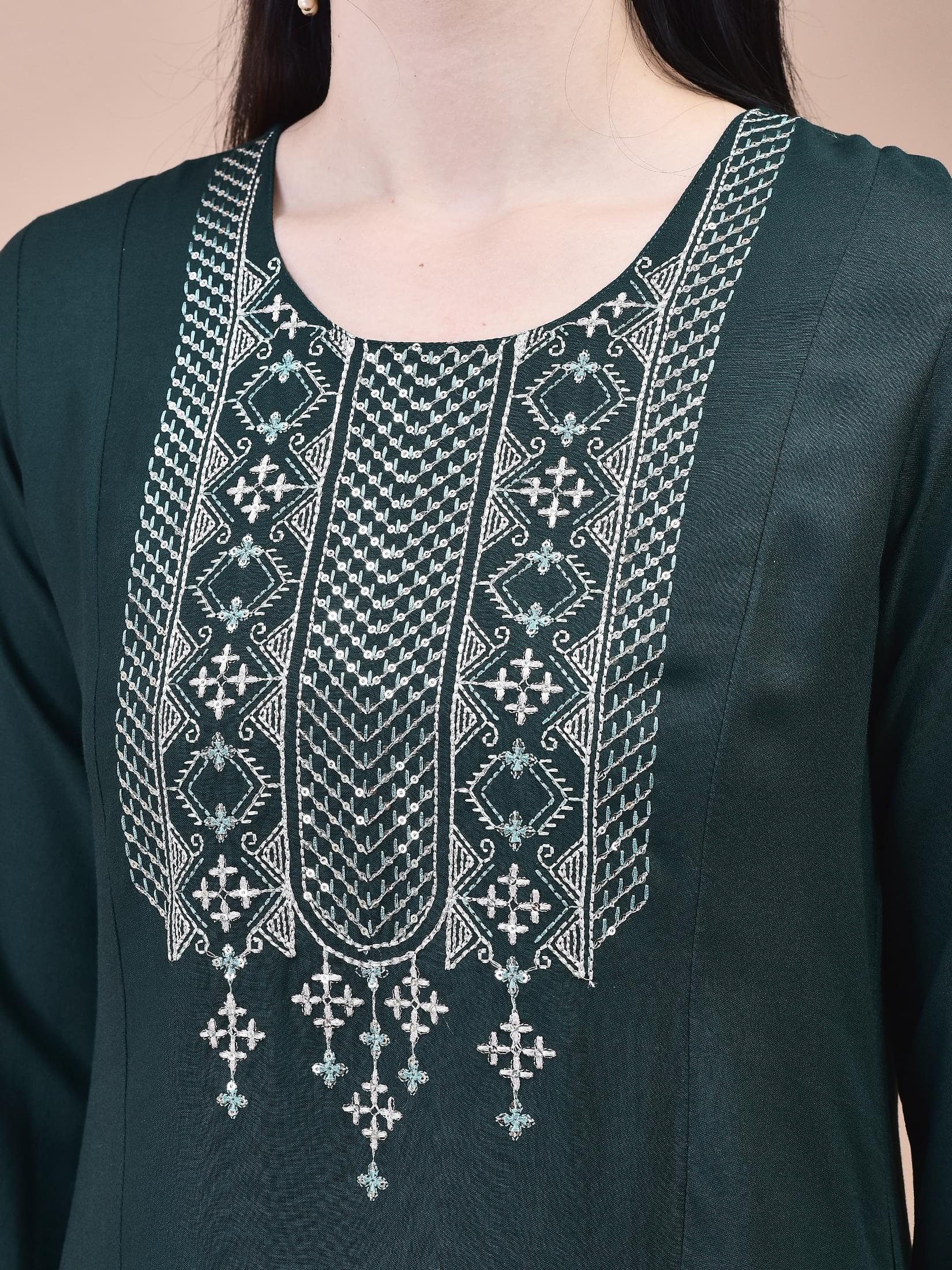 Women Liva Green Embroidered Kurta Trouser with Chanderi Dupatta.