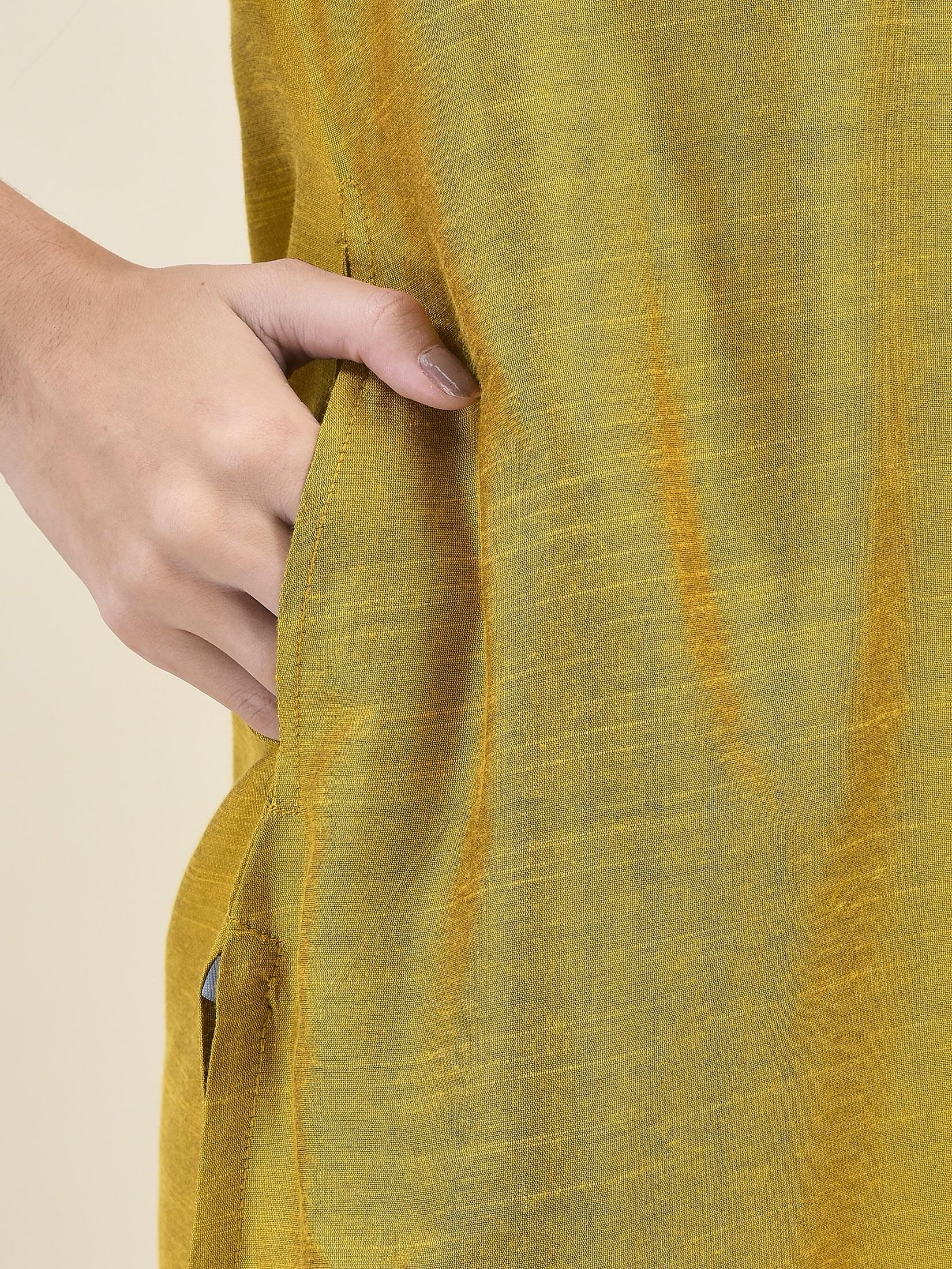 Women Silk Blend Mustard Solid Kurta.