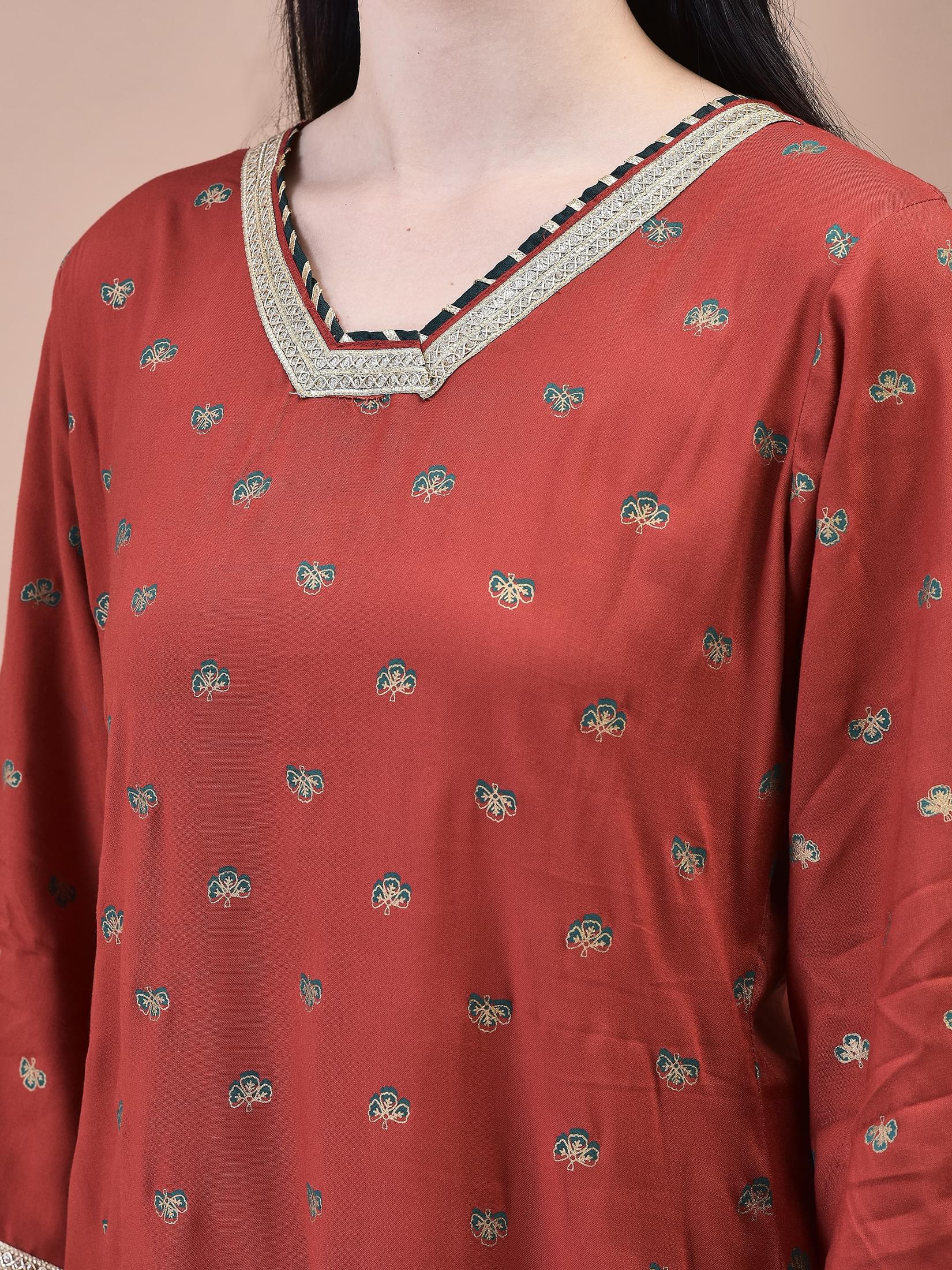 Women Liva Rust Butti Print Kurta Comfort Pant Dupatta.