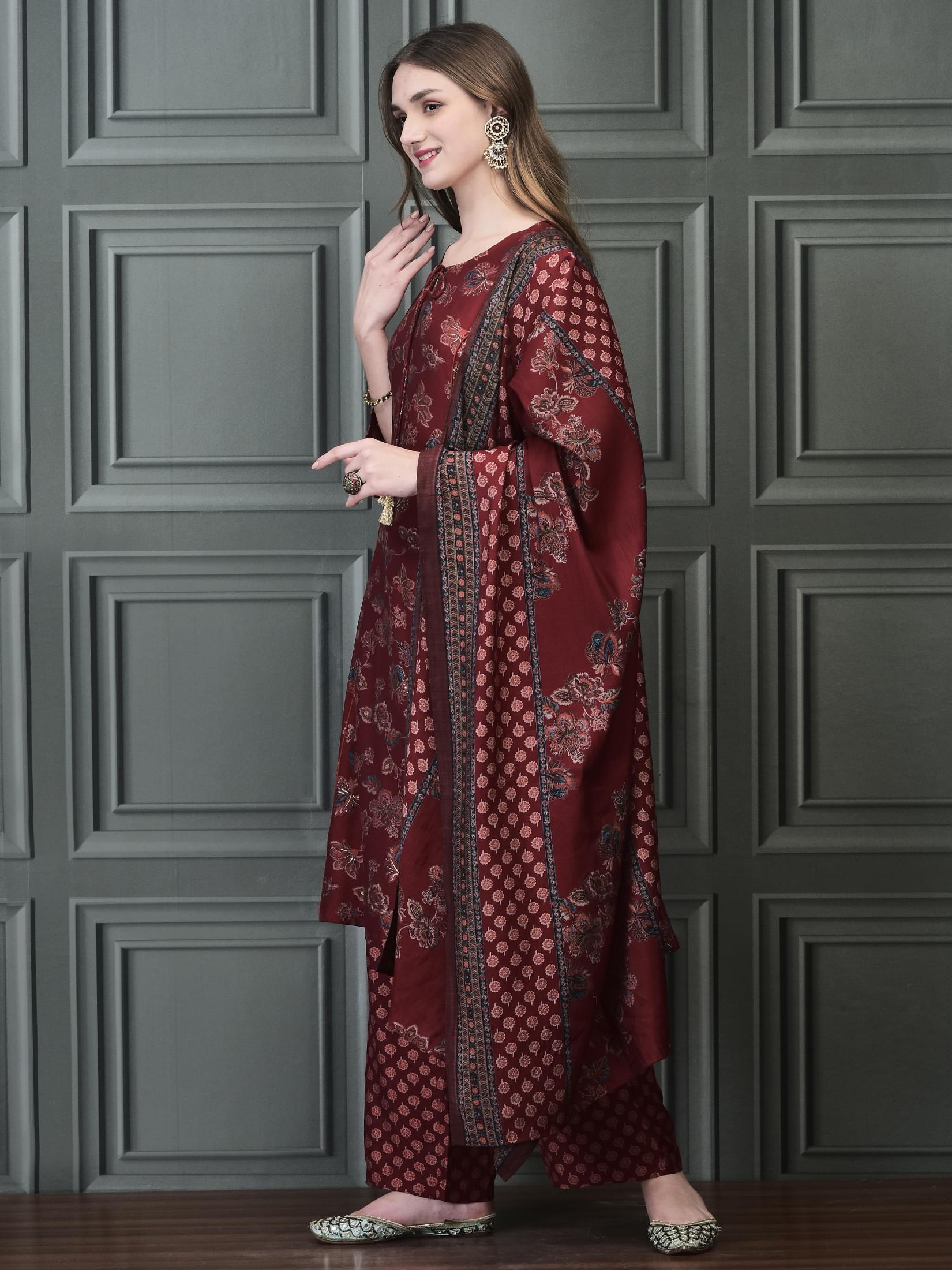 Women Poly Viscose Maroon Calico Print Kurta Comfort Pant Chanderi Dupatta.
