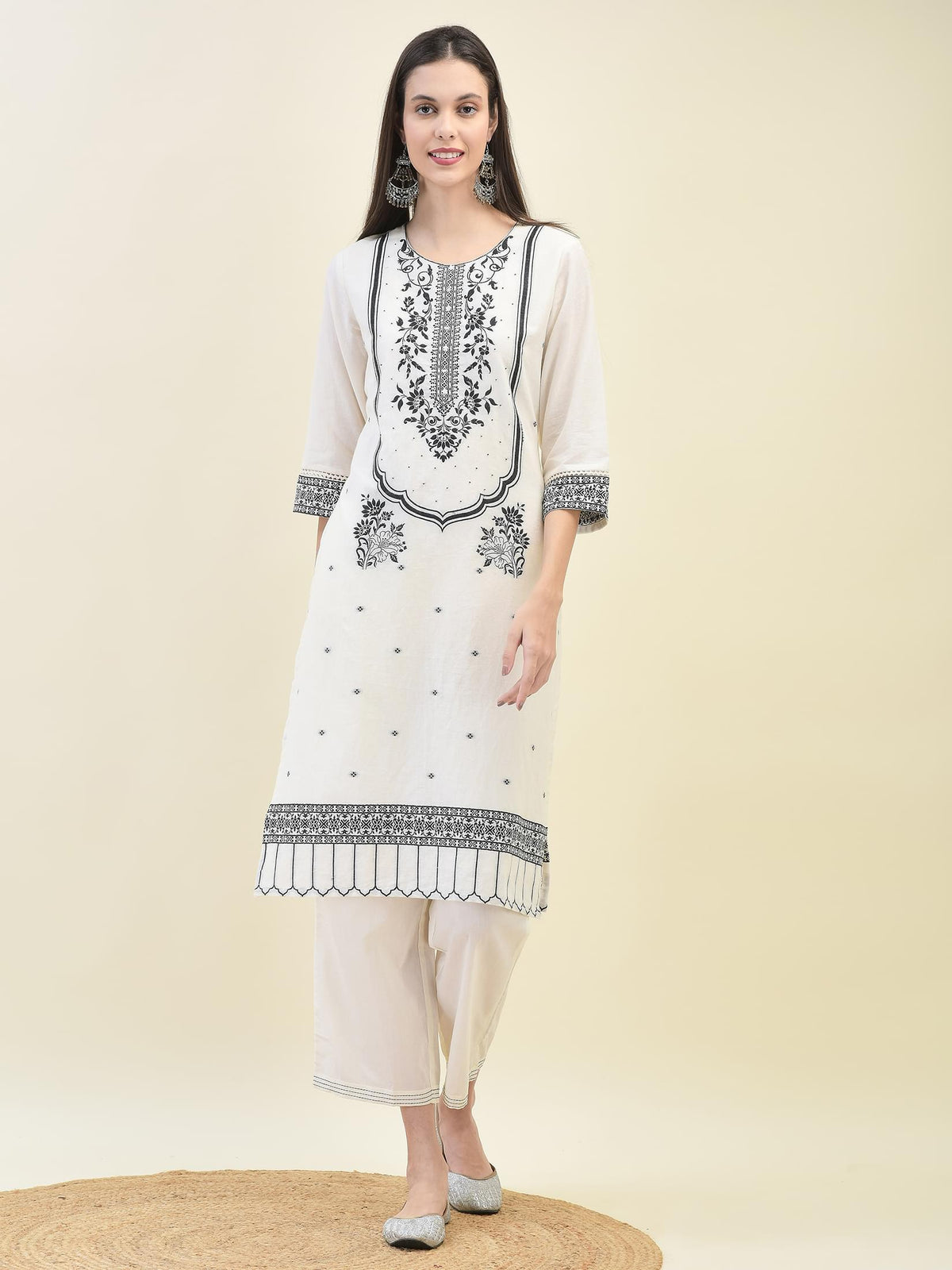 Women Jacquard Off White Solid Kurta Comfort Pant Dupatta.