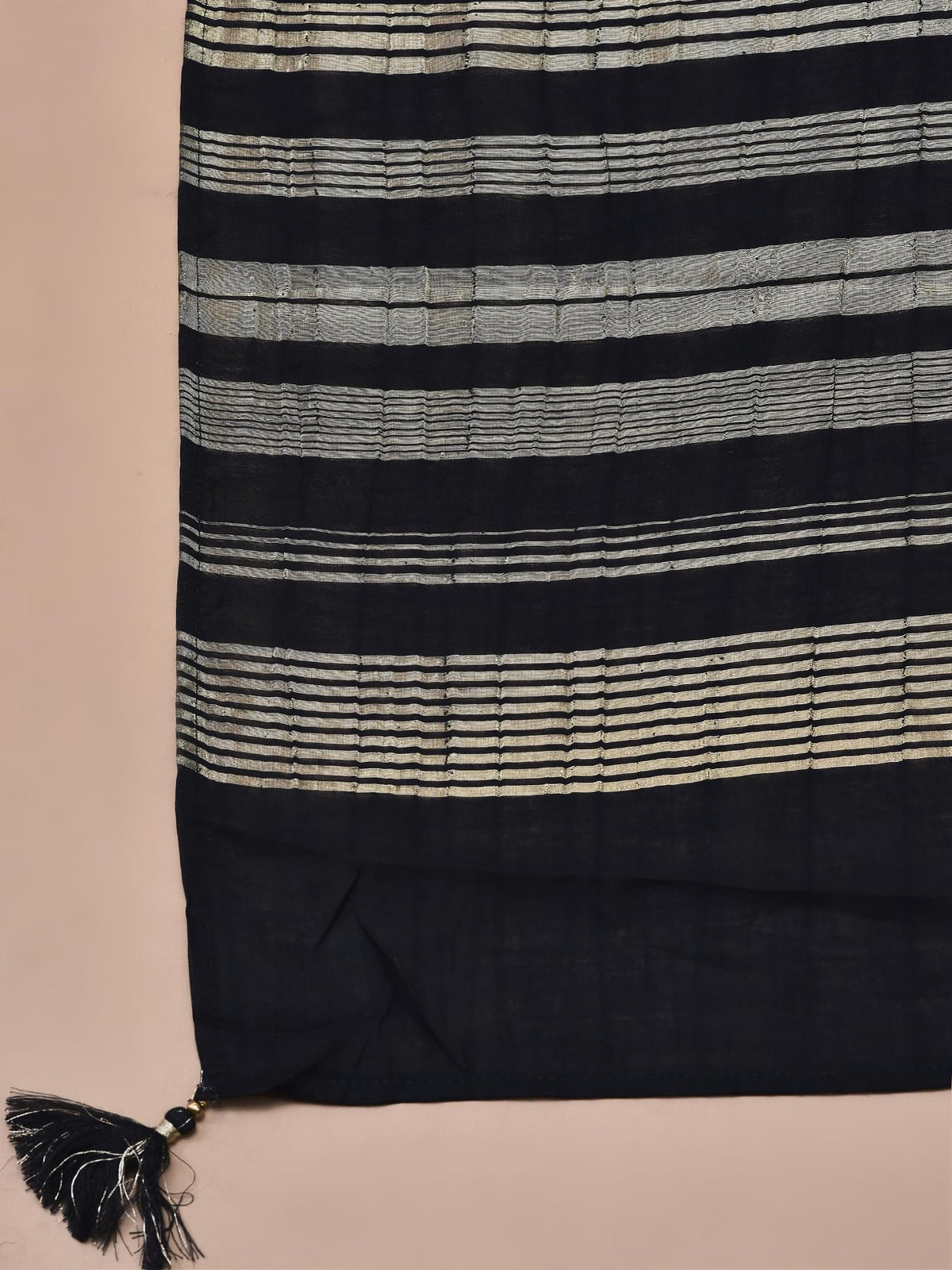 Women Dola Jacquard Black Woven Kurta Comfort Pant Dupatta.