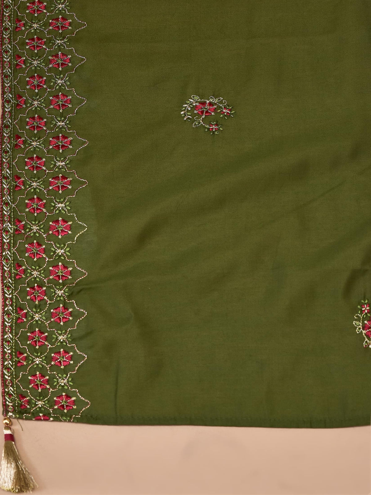Women Dola Jacquard Fuchsia Woven Kurta Comfort Pant Dupatta.