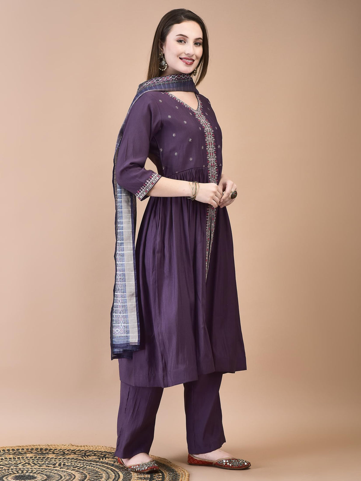 Women Poly Viscose Mauve Embroidered Kurta Comfort Pant Dupatta.