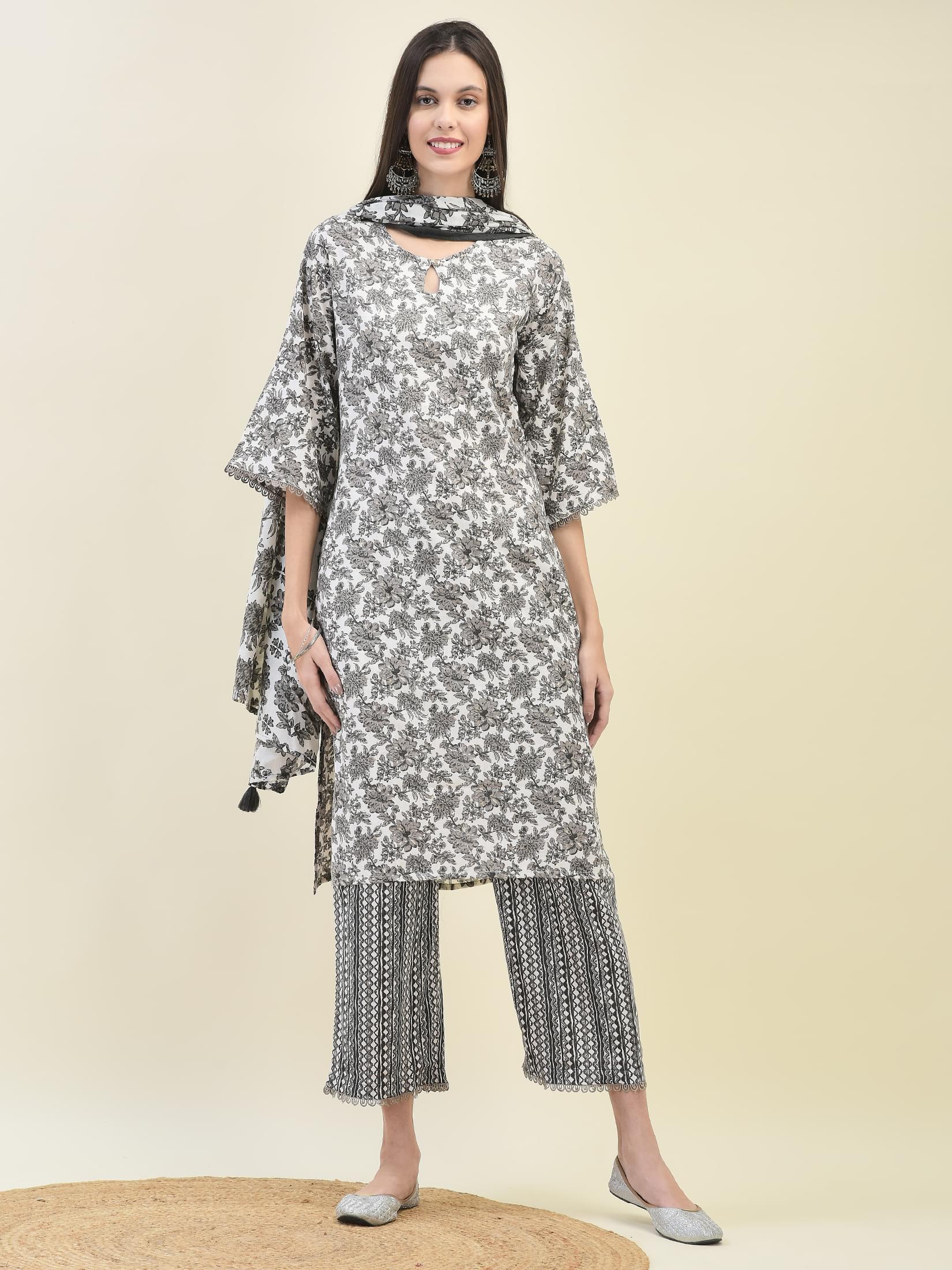 Women Poly Viscose Black Floral Print Kurta Comfort Pant Dupatta.