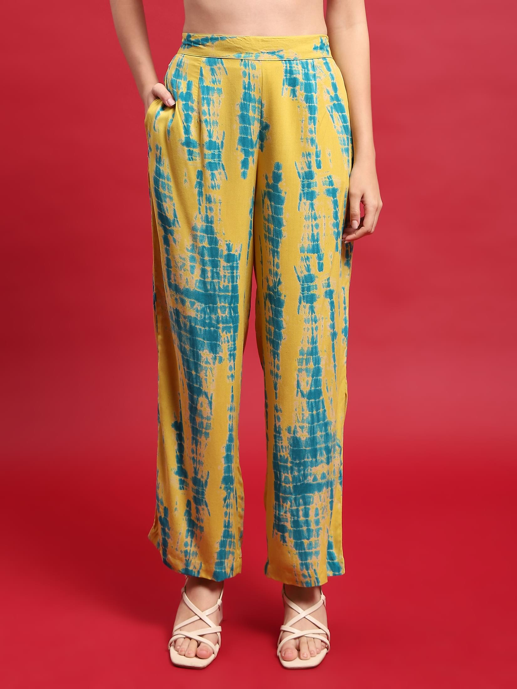 Women Liva Rayon Green Tie Dye Print Co-Ord Set.