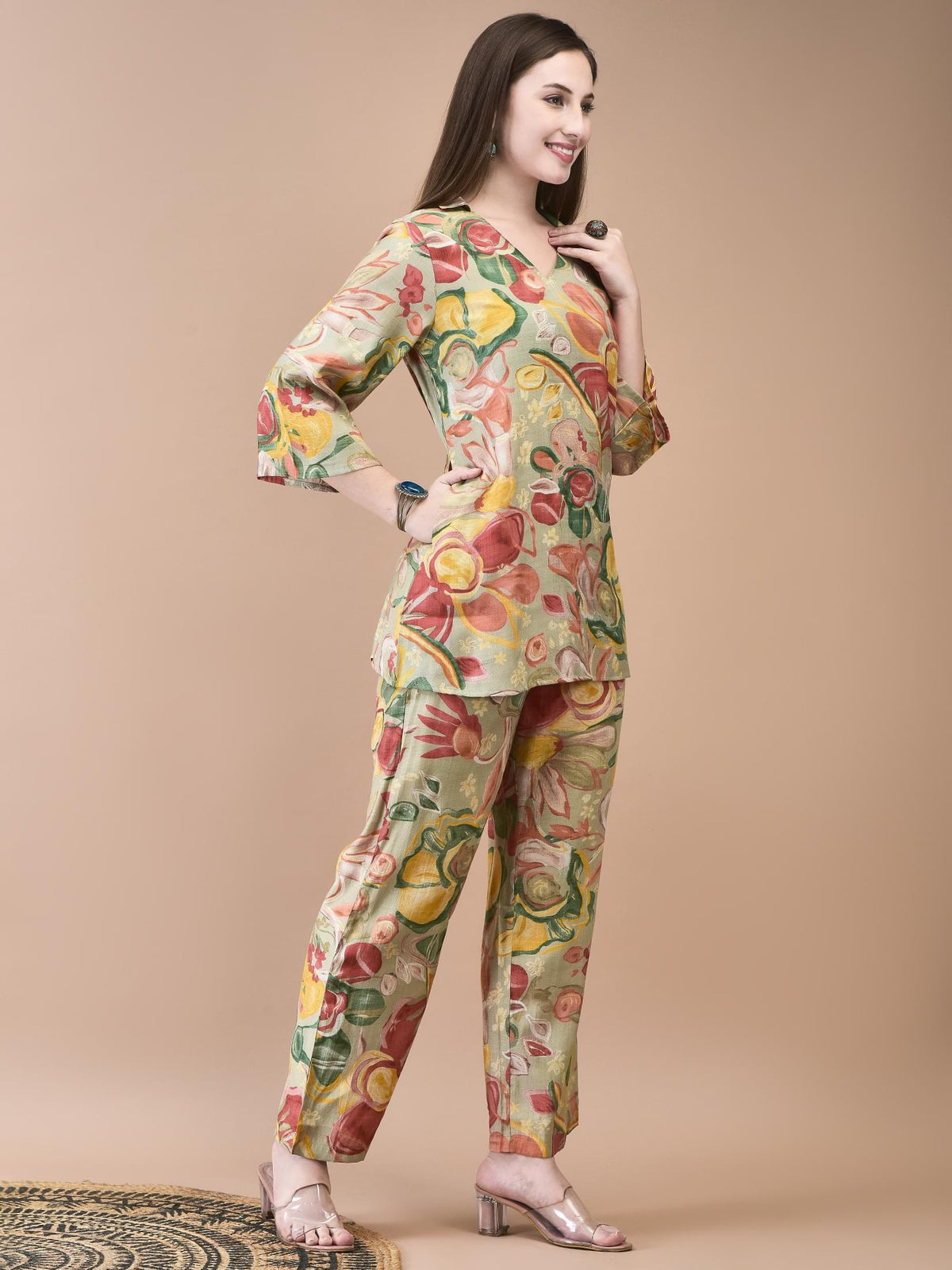 Women Liva Green Abstract Print Co-Ord Set.