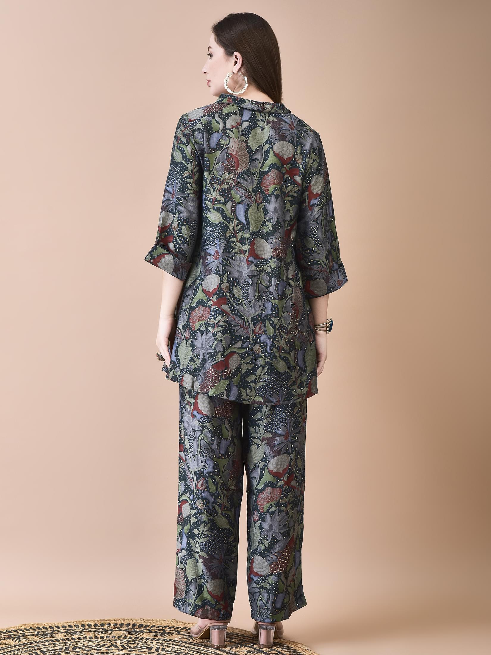 Women Muslin Multicolor Floral Print Co-Ord Set.