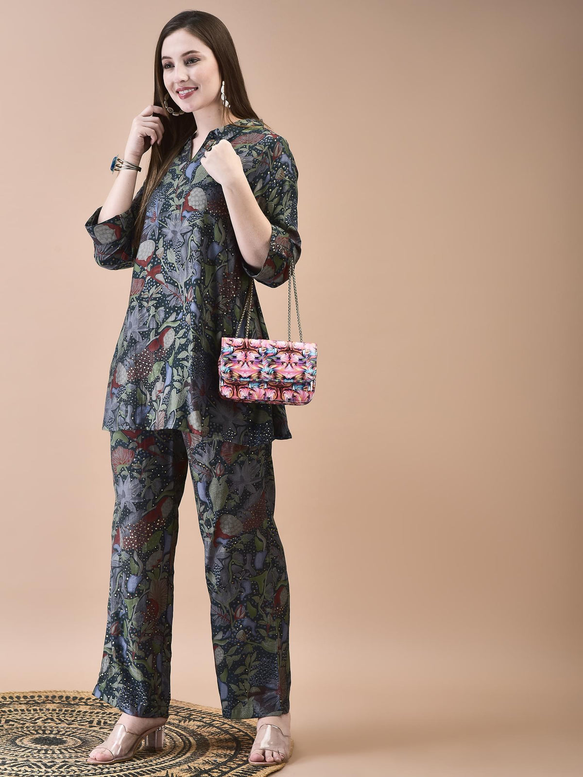 Women Muslin Multicolor Floral Print Co-Ord Set.