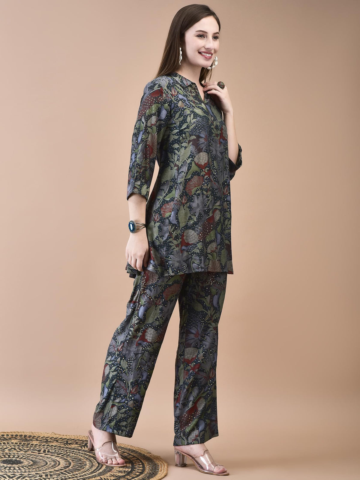 Women Muslin Multicolor Floral Print Co-Ord Set.