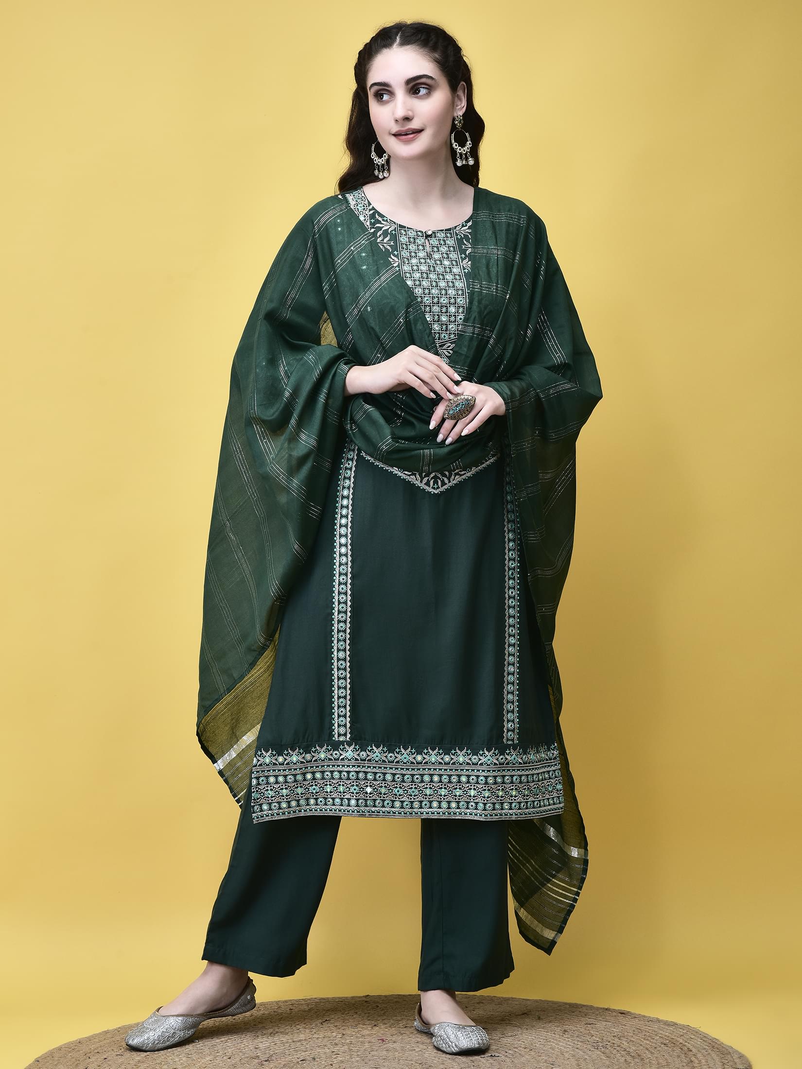 Forest green embroidered poly viscose festive kurta set with Chanderi silk dupatta