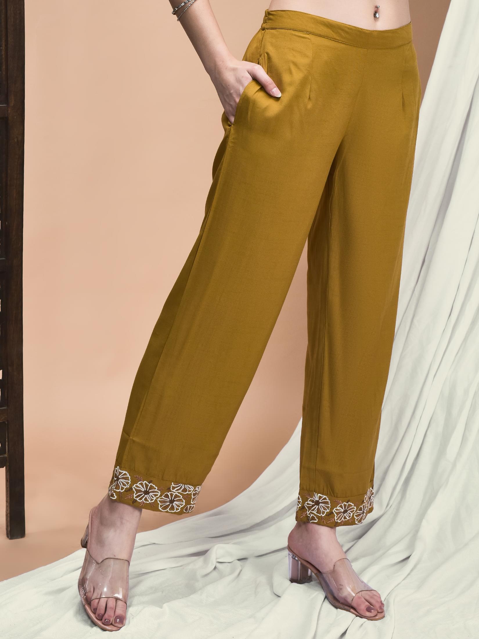 20462OCHRE_bottom