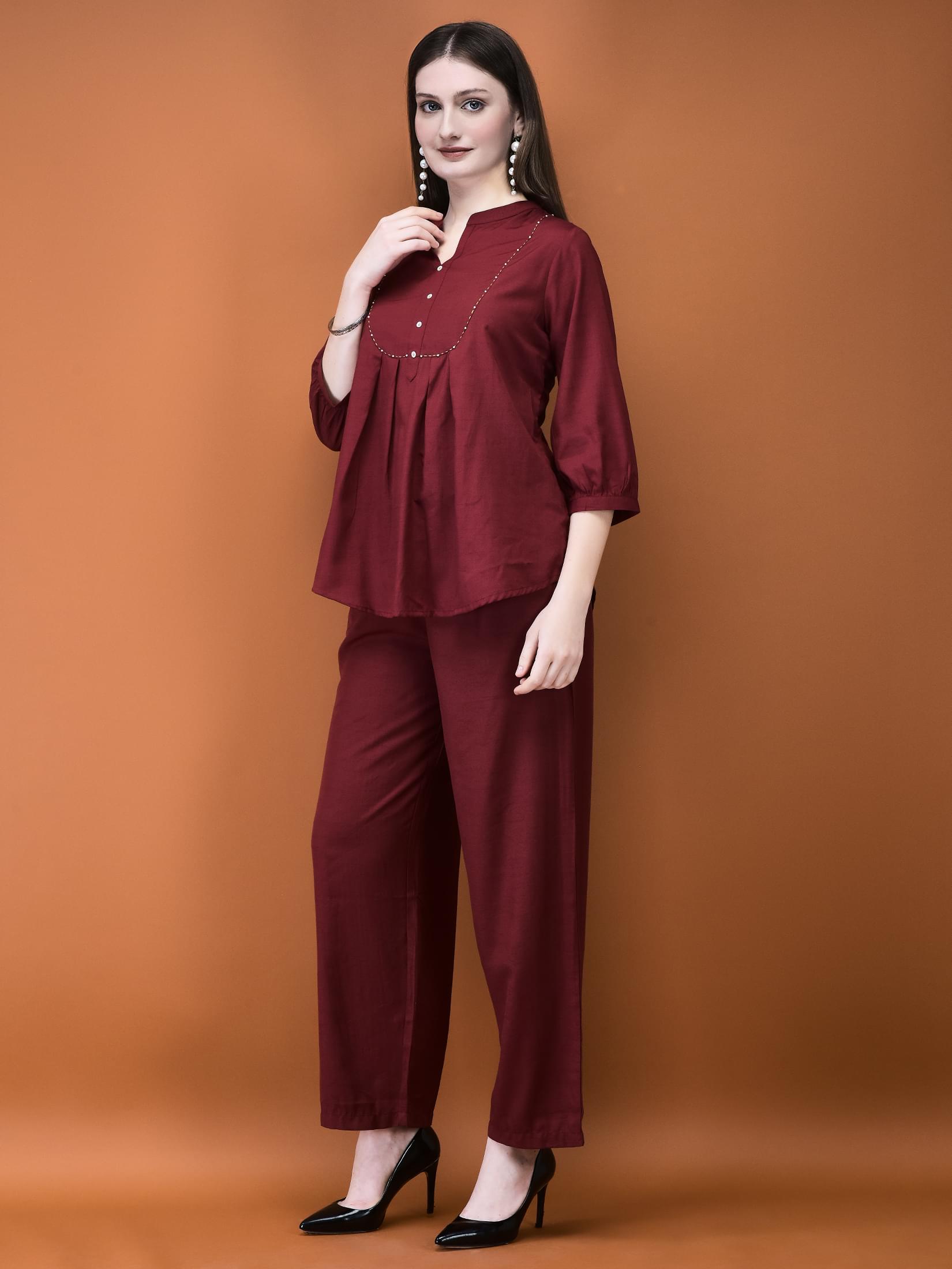Women Poly Viscose Coral Solid Co-Ord Set.