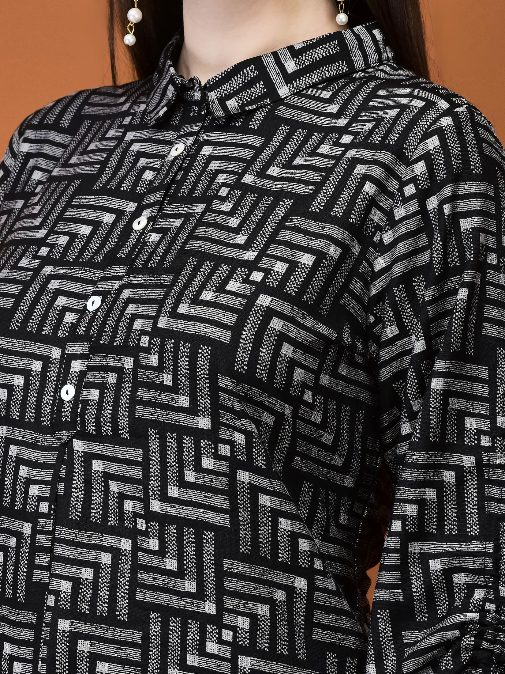 Women Liva (Viscose) Black Geometric Print Co-Ord Set.