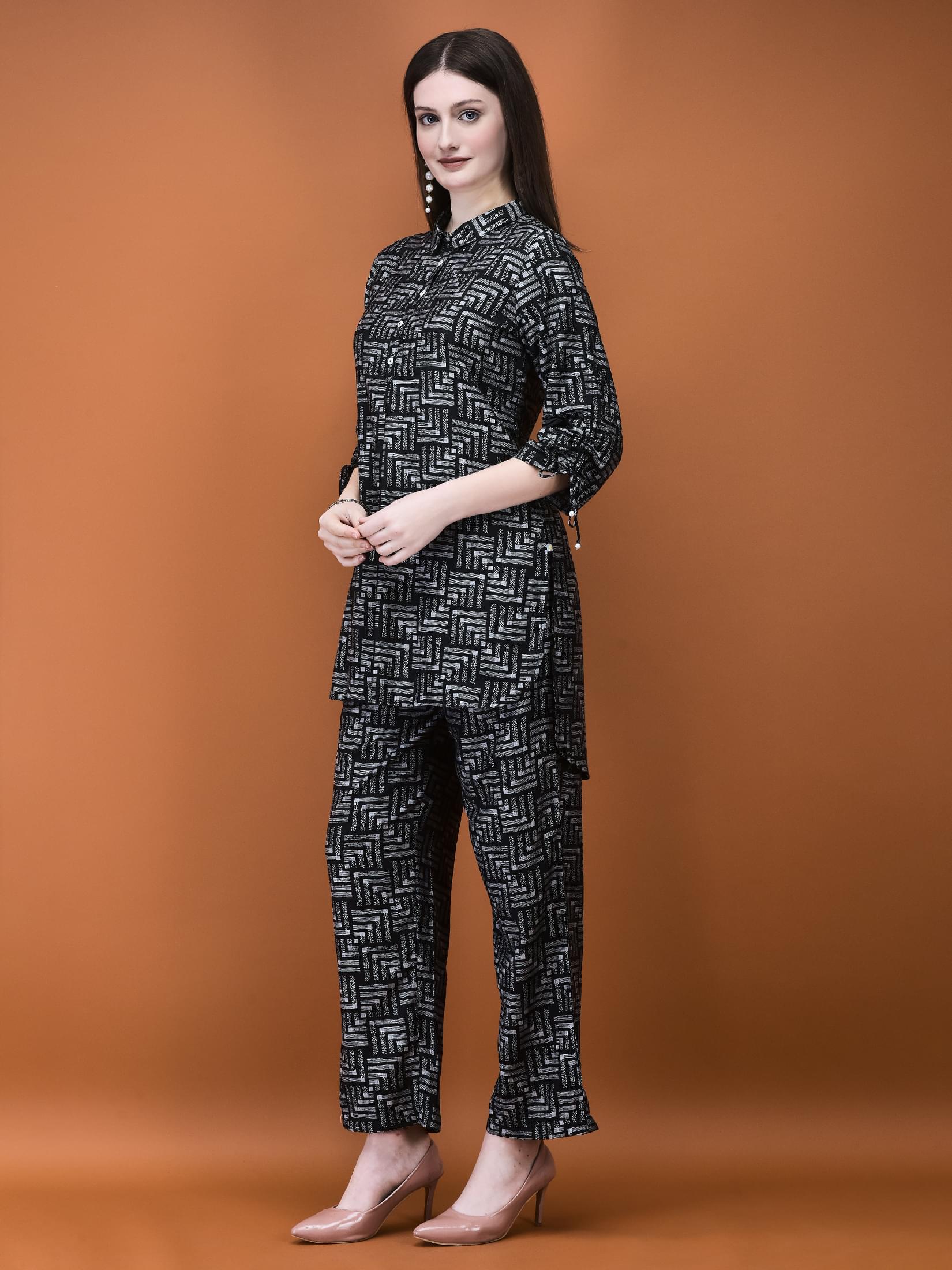 Women Liva (Viscose) Black Geometric Print Co-Ord Set.
