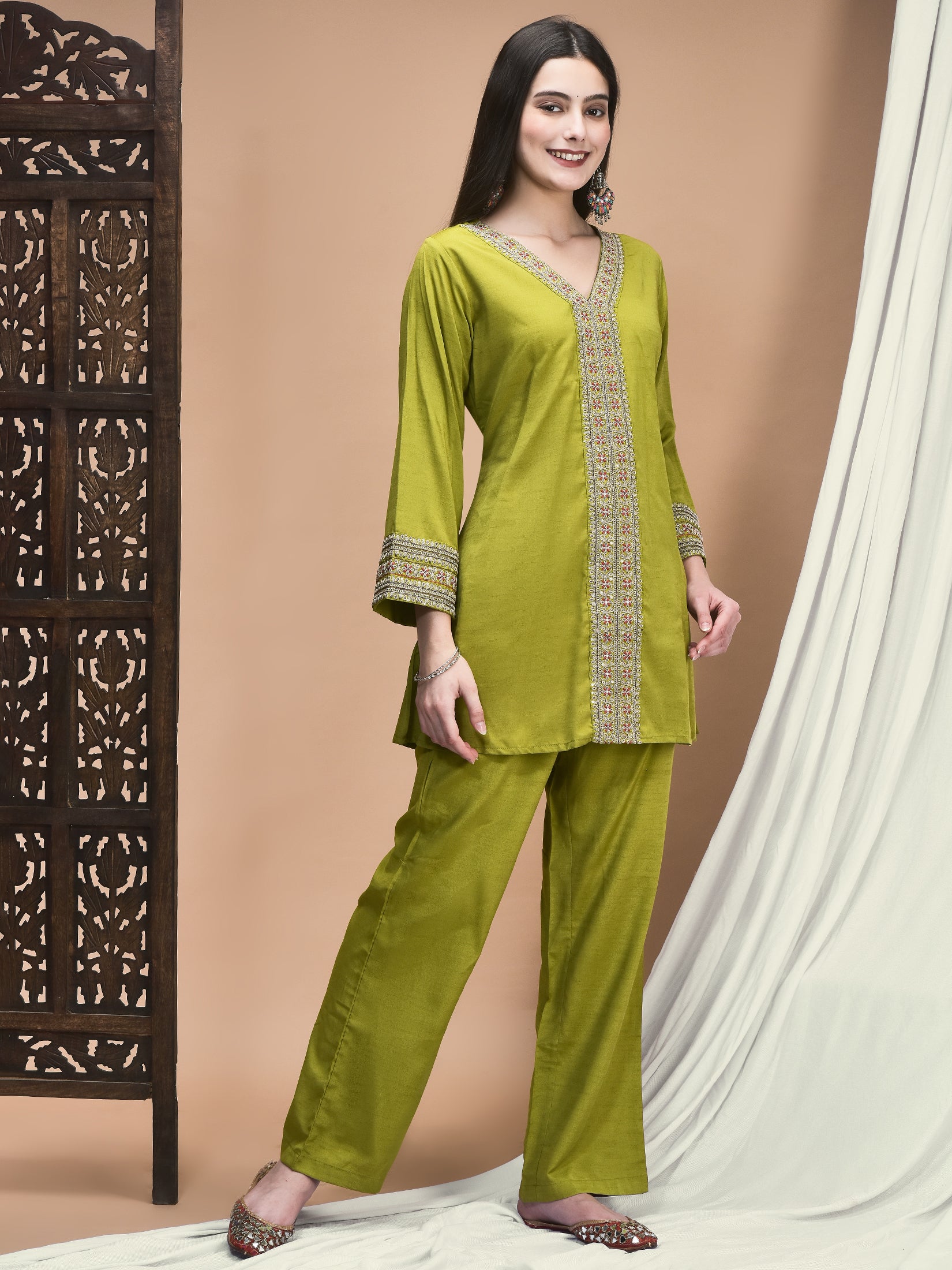 20469LIMEGREEN_right